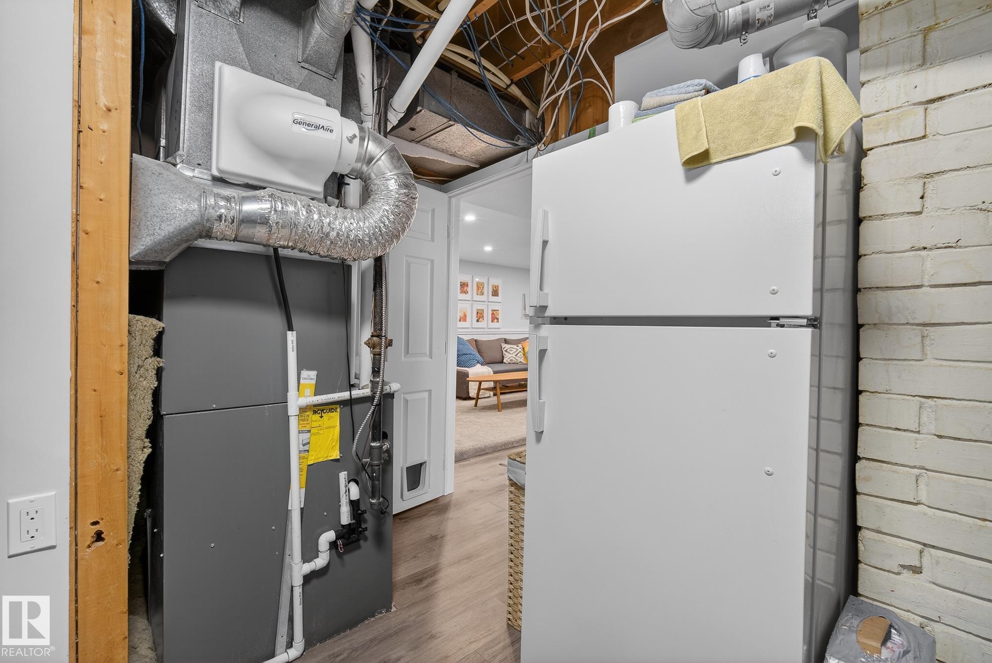 Photo 46 at 9327 86 Street NW, Strathearn, Edmonton