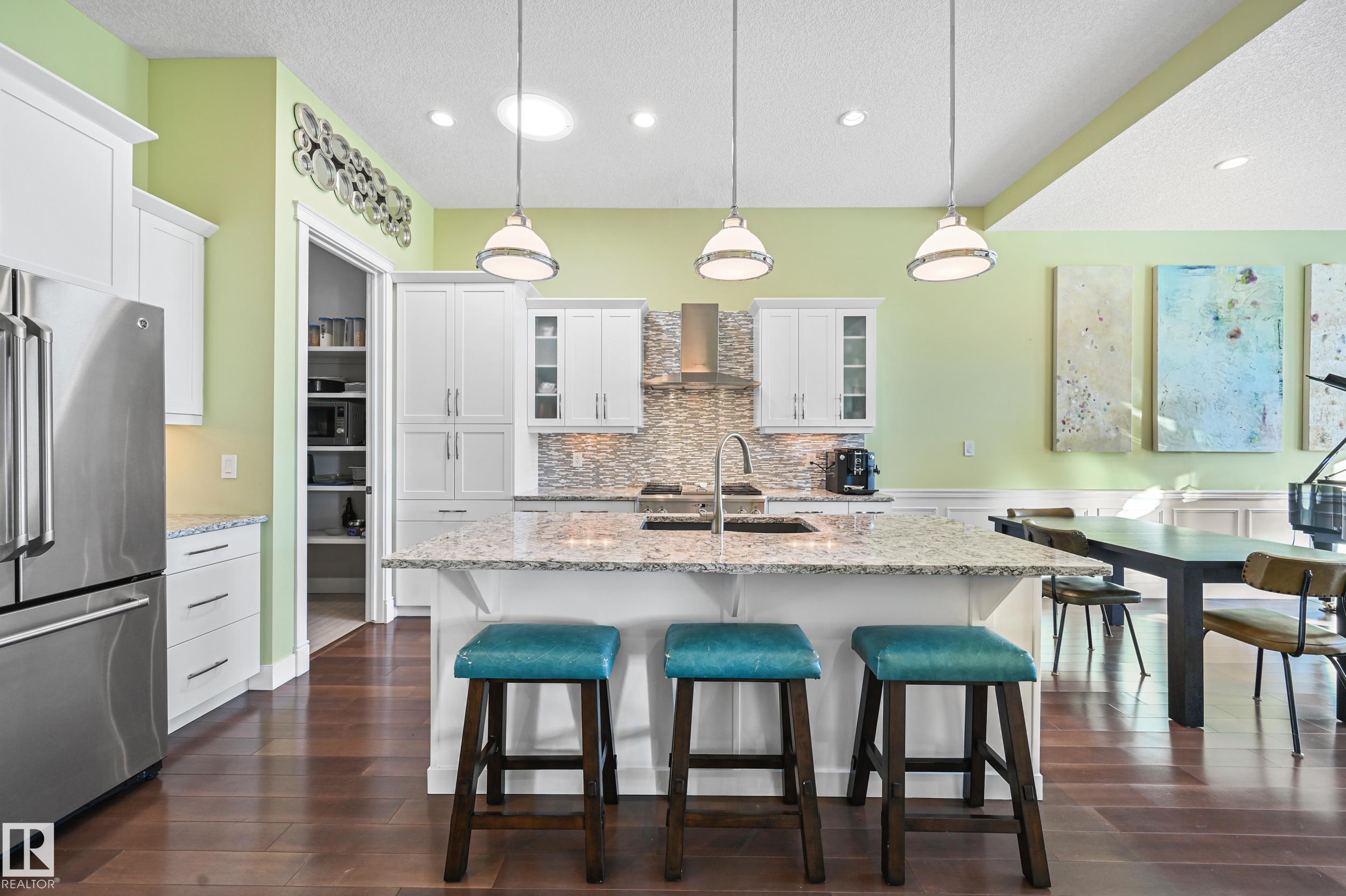 Photo 12 at 1 - 7570 May Common NW, Magrath Heights, Edmonton