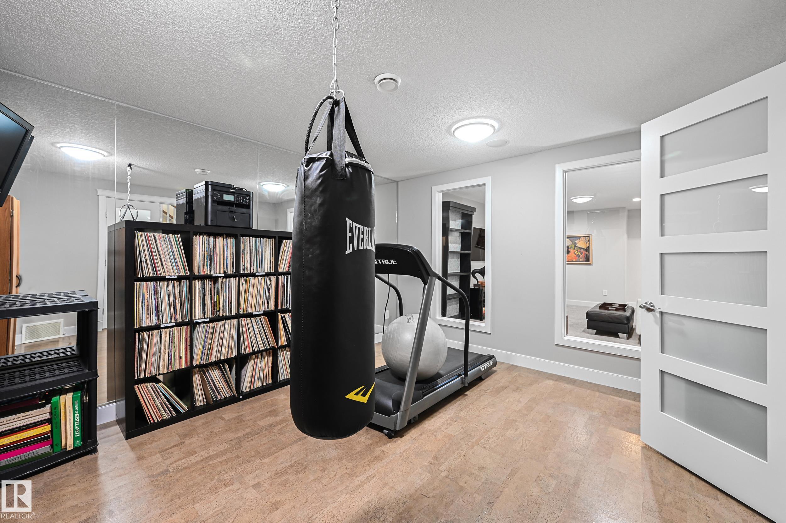 Photo 24 at 1 - 7570 May Common NW, Magrath Heights, Edmonton