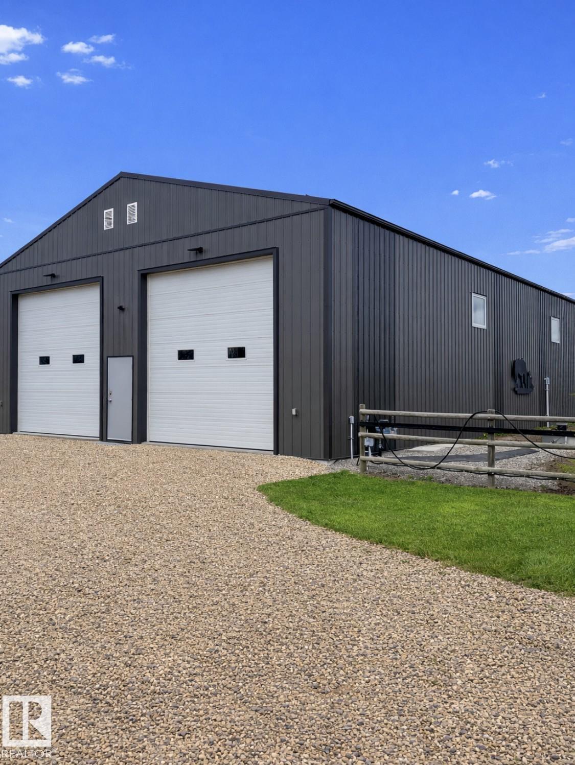 Photo 8 at 57124 Rge Road 252, None, Rural Sturgeon County