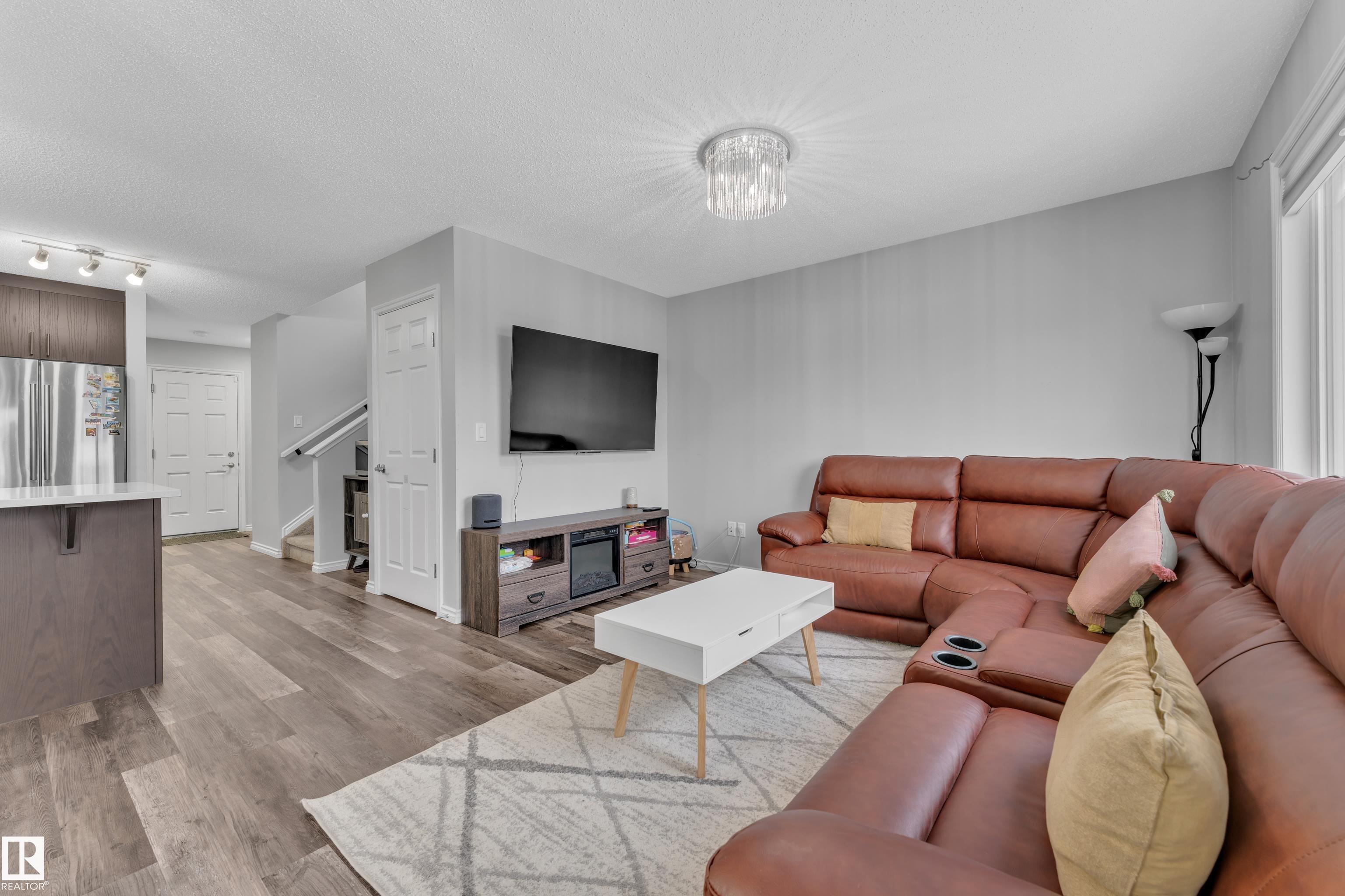 Photo 12 at 9425 206a Street NW, Webber Greens, Edmonton