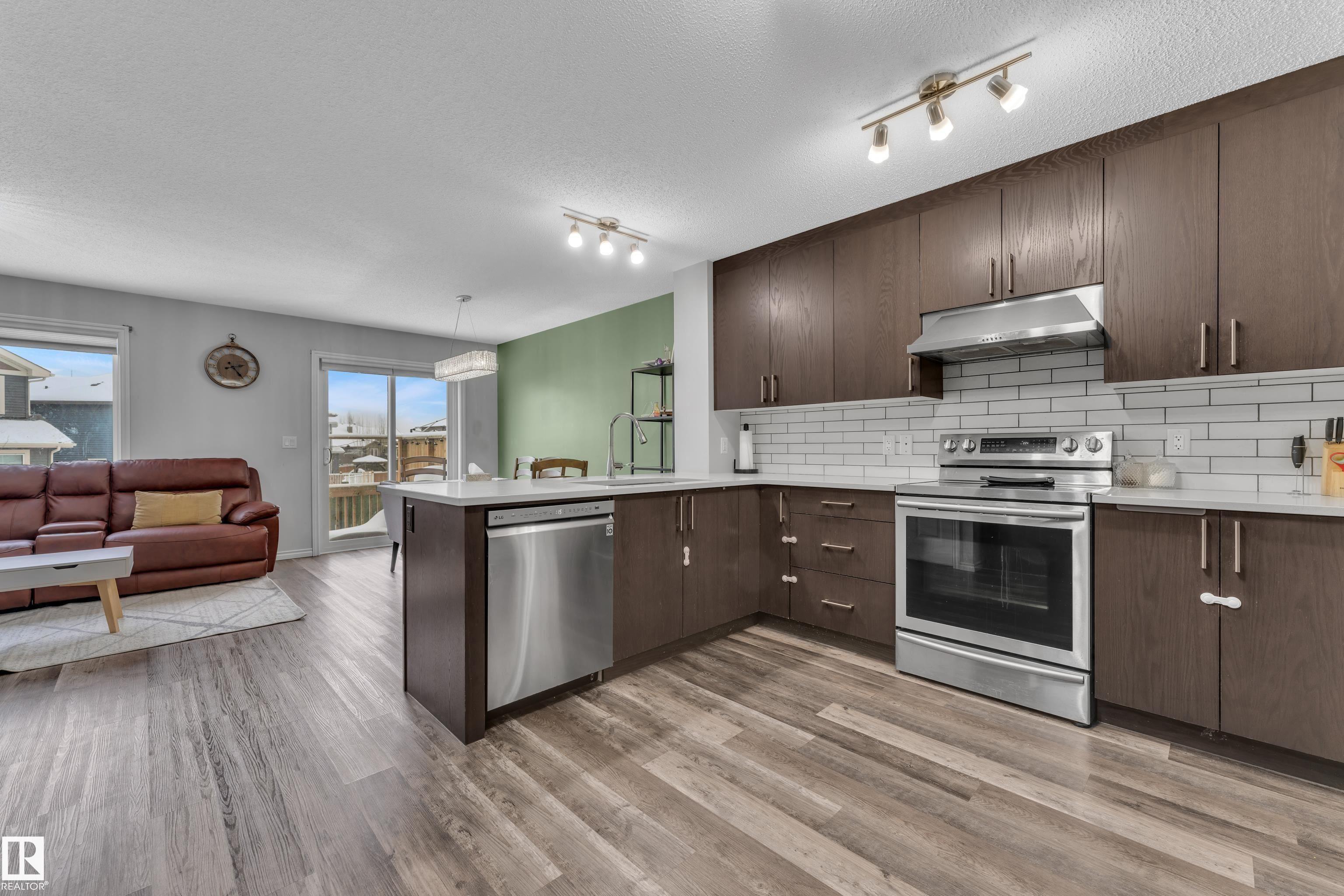 Photo 7 at 9425 206a Street NW, Webber Greens, Edmonton