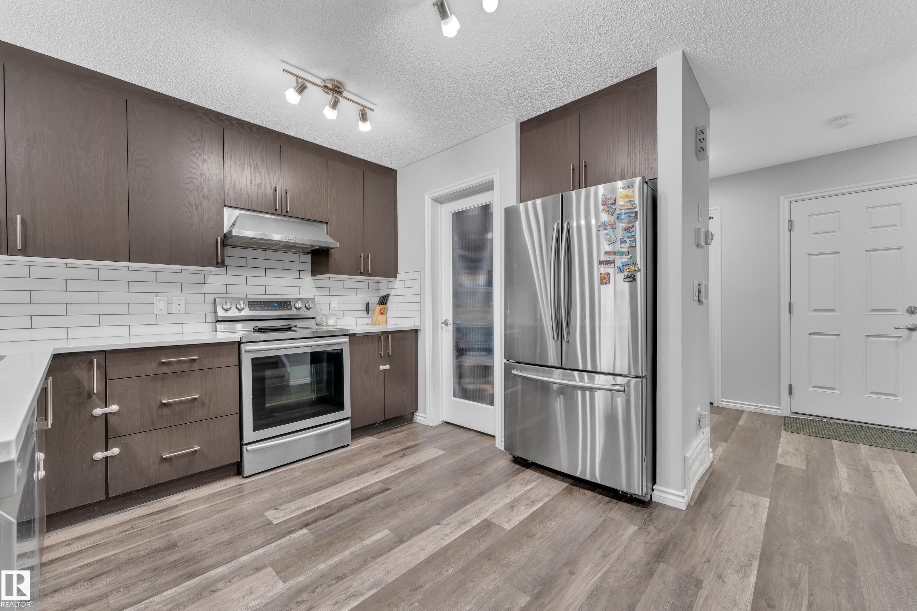 Photo 8 at 9425 206a Street NW, Webber Greens, Edmonton