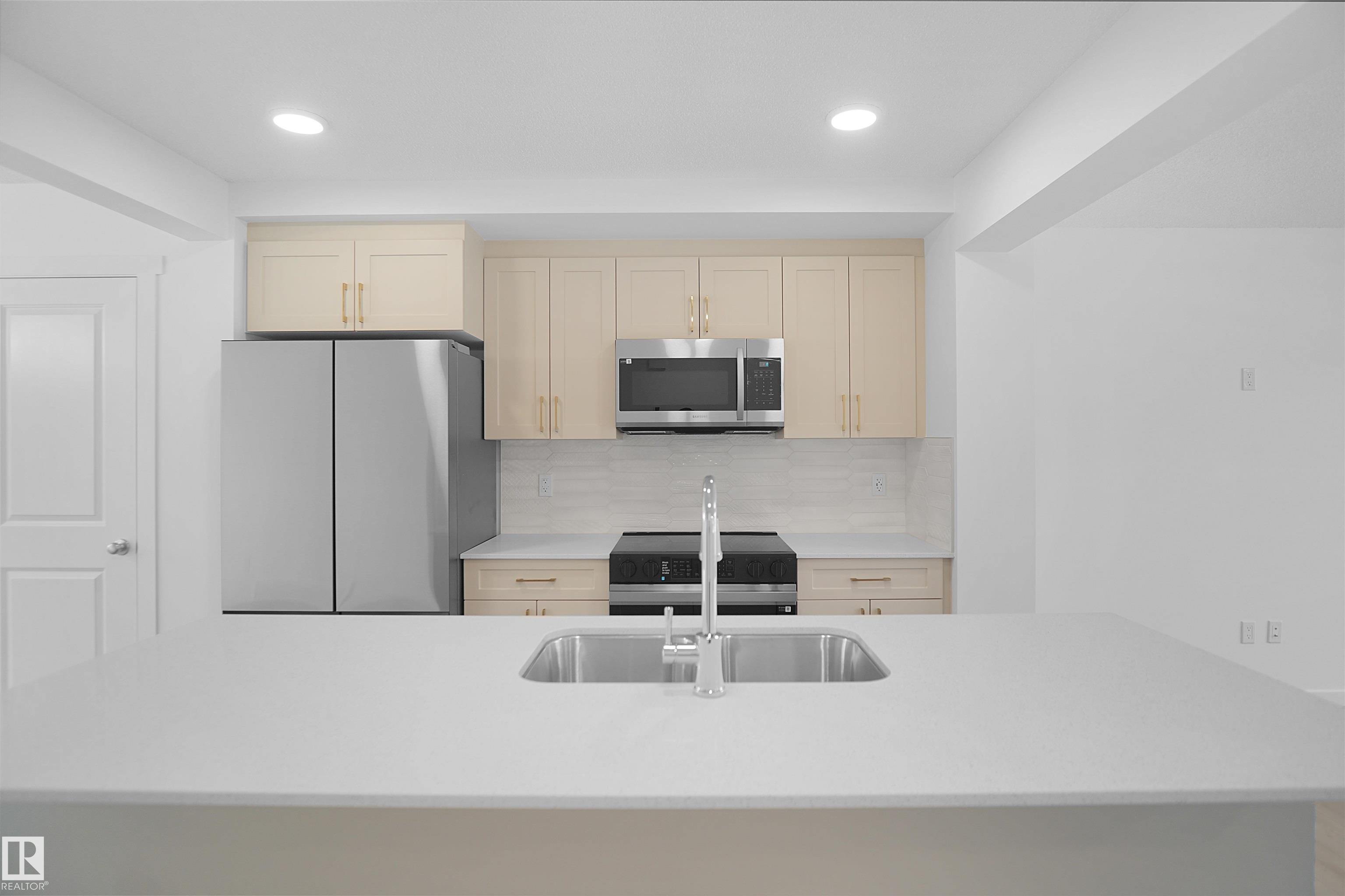 Photo 9 at 1277 Keswick Drive SW, Keswick, Edmonton