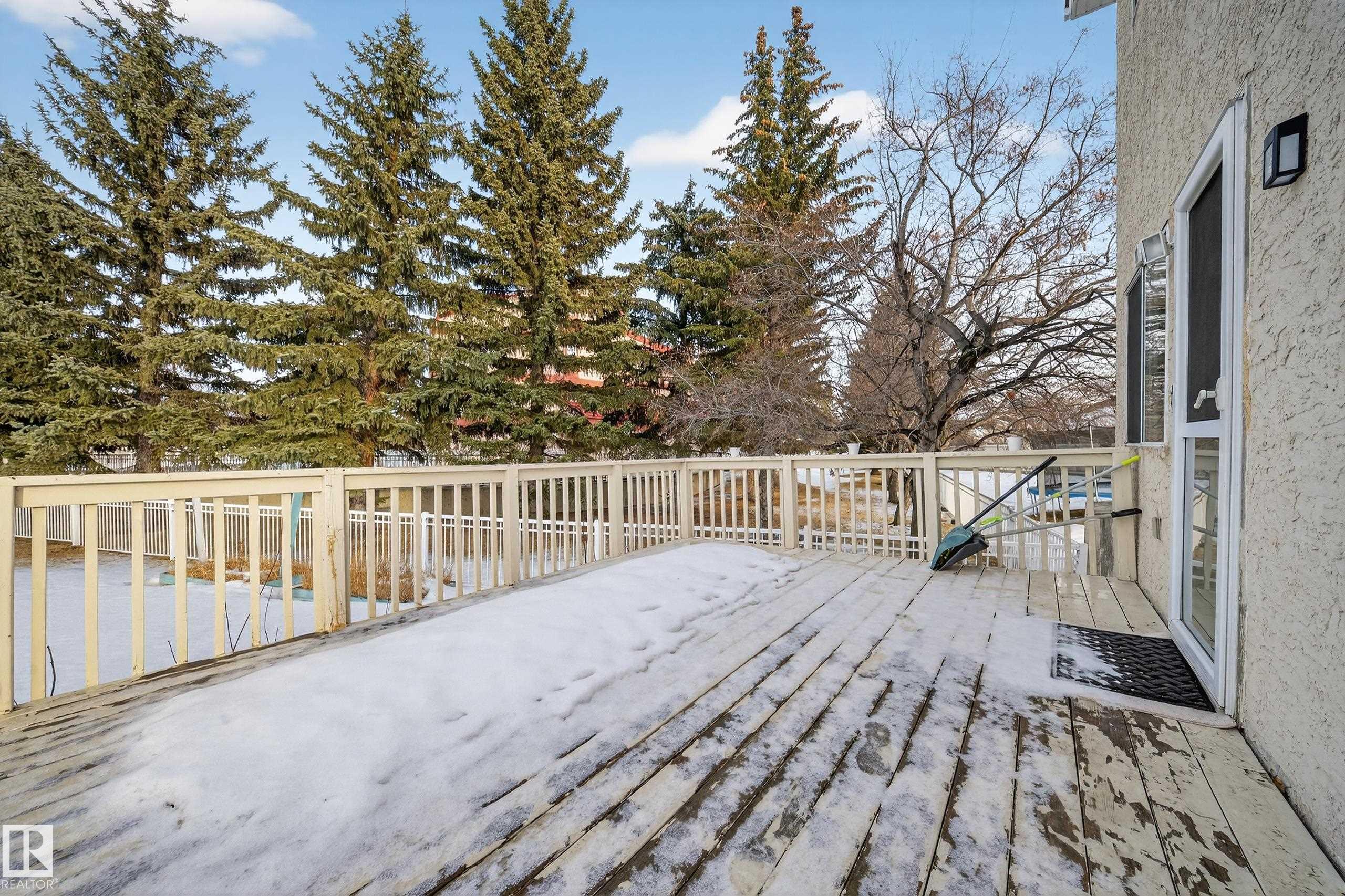 Photo 60 at 207 River point(e) NW, Kernohan, Edmonton