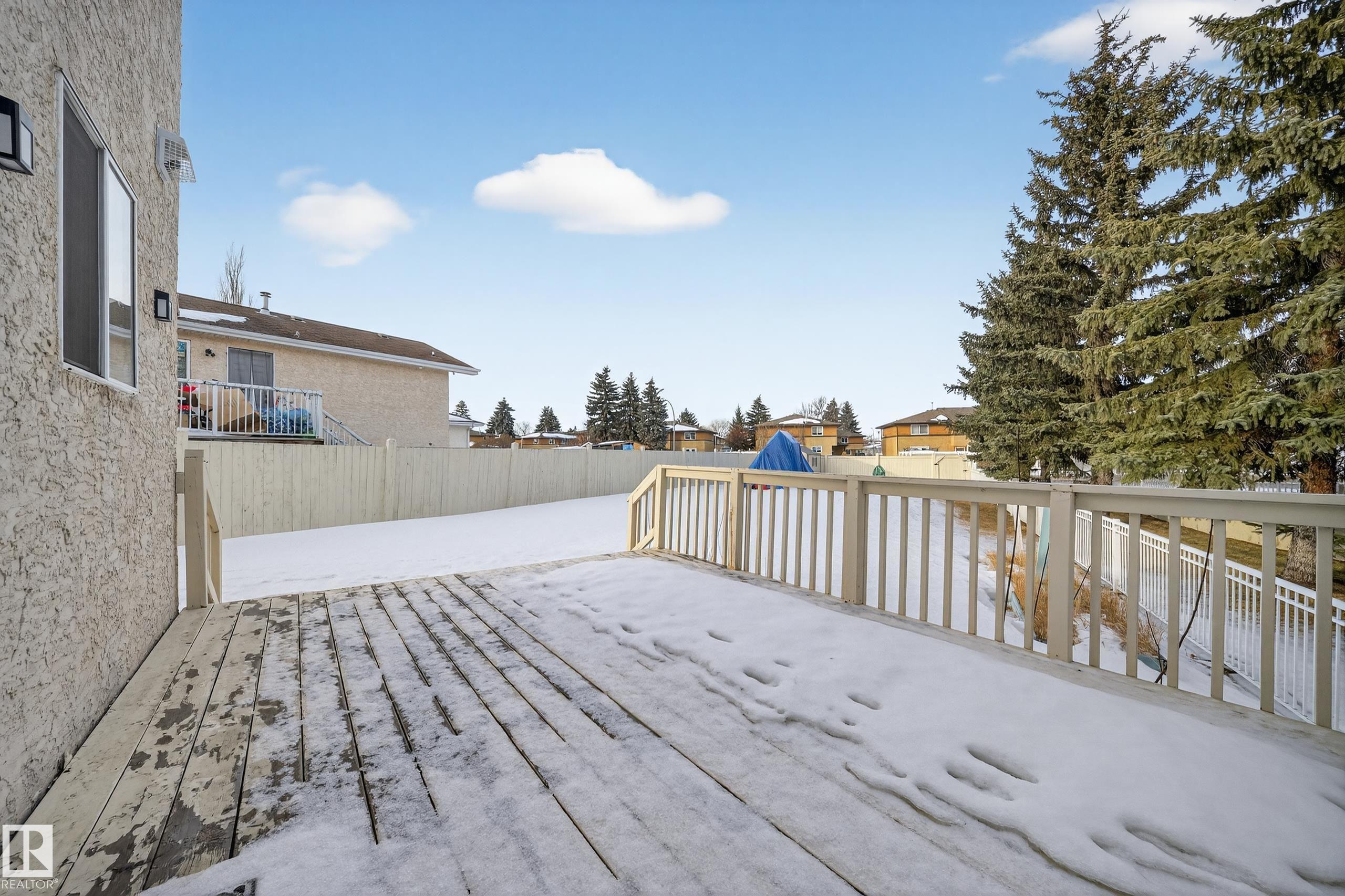 Photo 61 at 207 River point(e) NW, Kernohan, Edmonton
