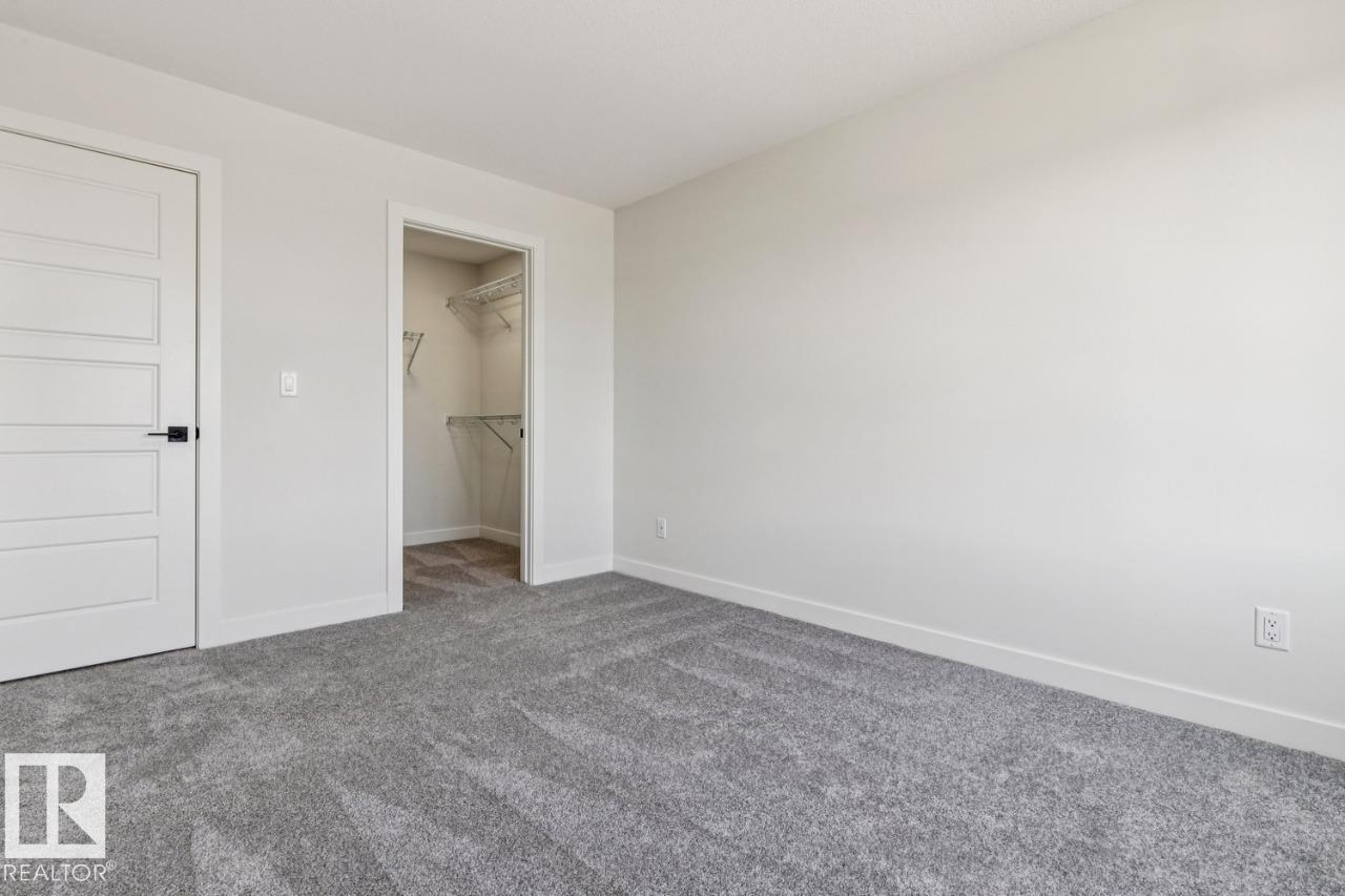 https://zimg.paragon.ice.com/ParagonImages/Property/PM/RAE/225385032/16/0/0/eade2c2bc57e25629eadbed1d63e7327/1/d5dad9b3c666697ad88e4cc031ee40c0/225385032-af551aab-b3eb-4e29-bf74-2c3b8734de6d.JPG