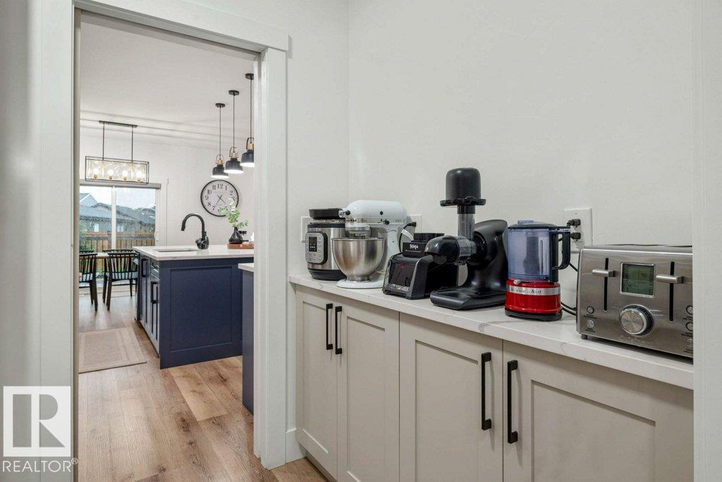 Photo 16 at 5094 Edgemont Boulevard NW, Edgemont, Edmonton