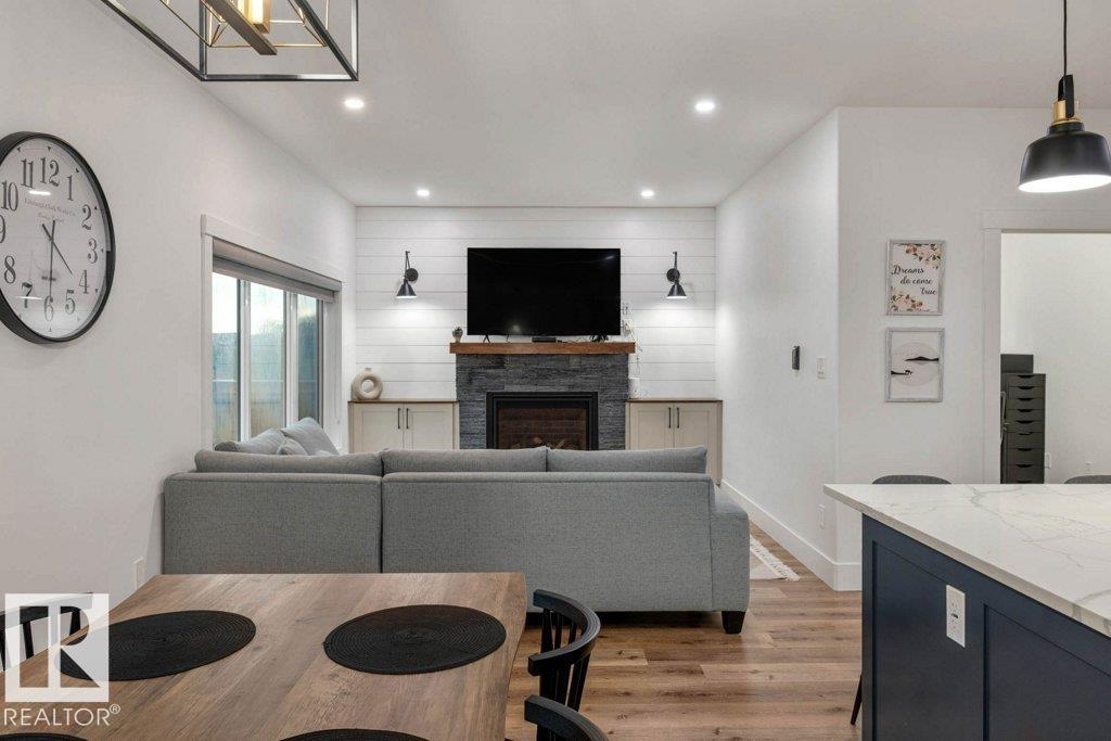 Photo 22 at 5094 Edgemont Boulevard NW, Edgemont, Edmonton