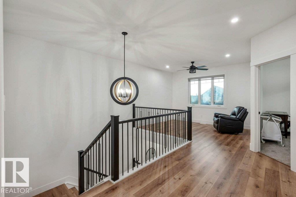 Photo 28 at 5094 Edgemont Boulevard NW, Edgemont, Edmonton