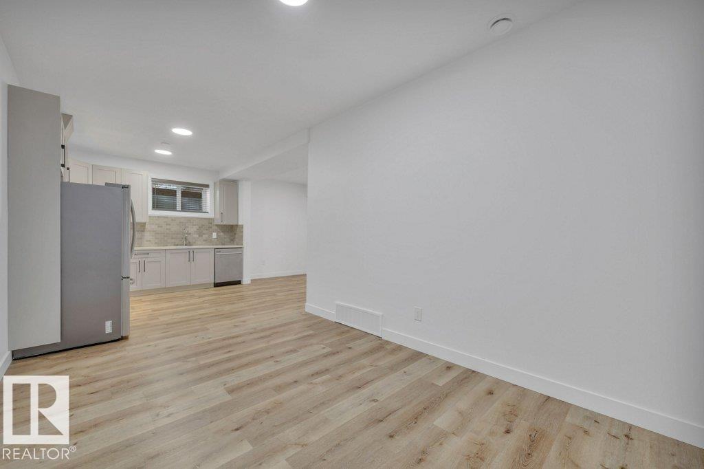 Photo 54 at 5094 Edgemont Boulevard NW, Edgemont, Edmonton