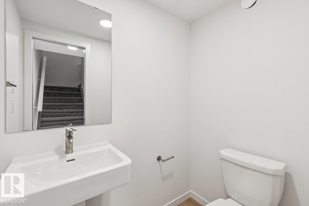 Photo 12 at 327 30 Street SW, Alces, Edmonton