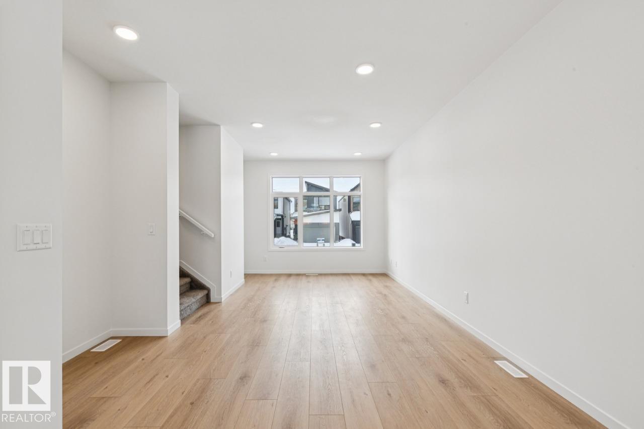 Photo 6 at 327 30 Street SW, Alces, Edmonton