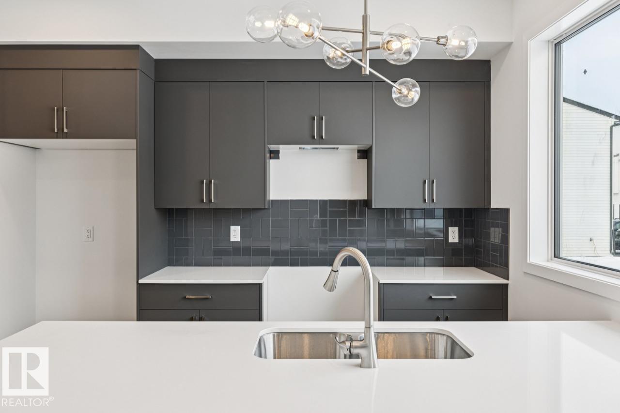 Photo 9 at 327 30 Street SW, Alces, Edmonton