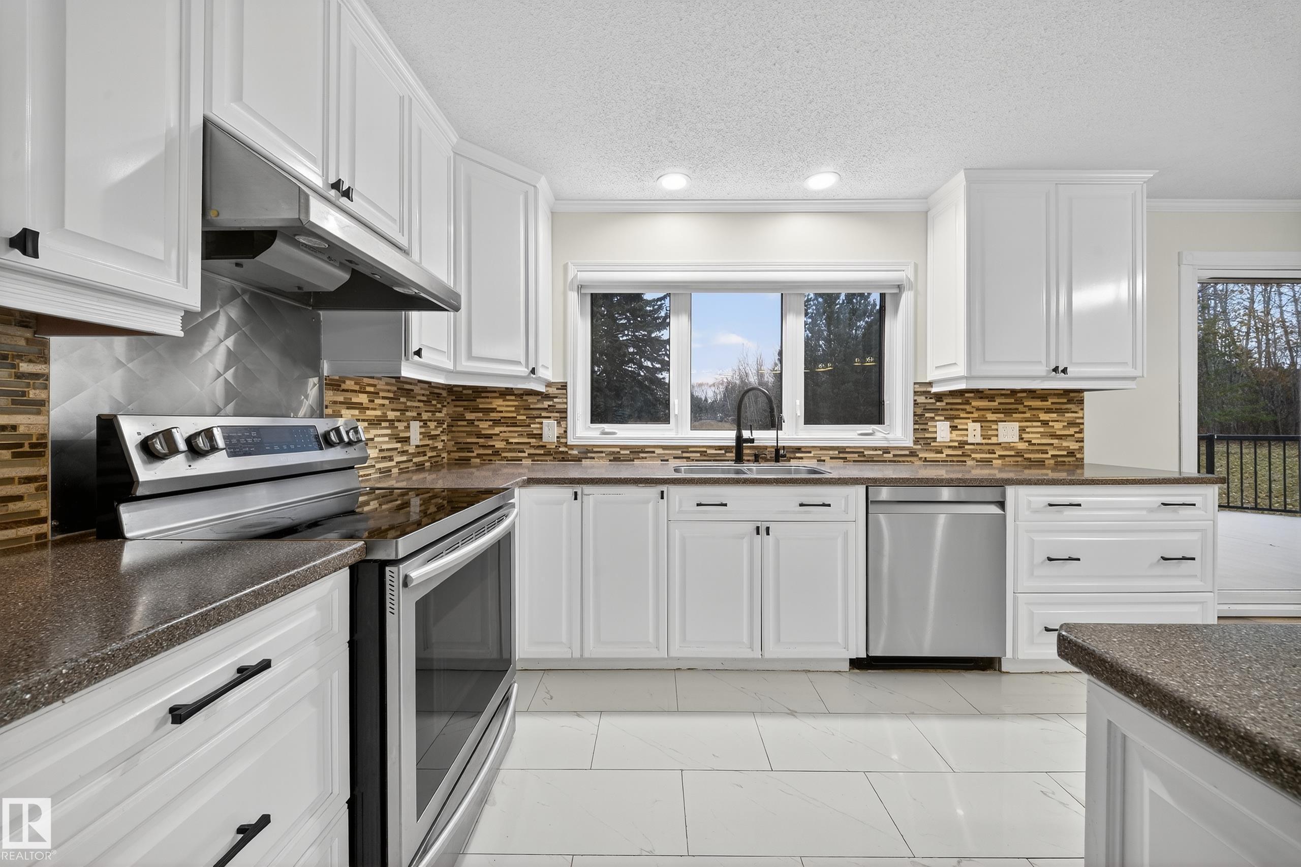 Photo 15 at 37 - 51528 Rge Road 262, Sunset View Acres, Rural Parkland County