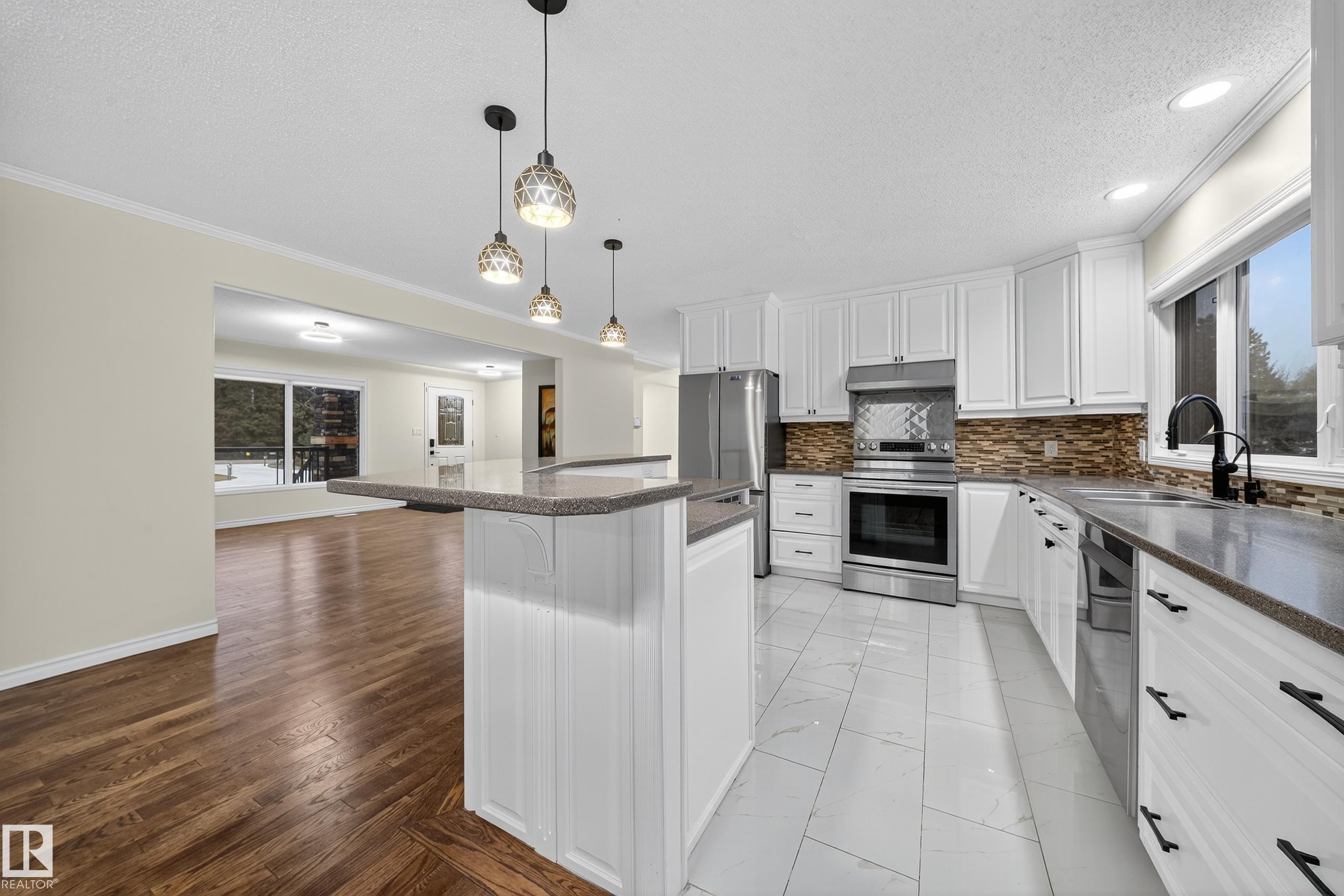 Photo 17 at 37 - 51528 Rge Road 262, Sunset View Acres, Rural Parkland County