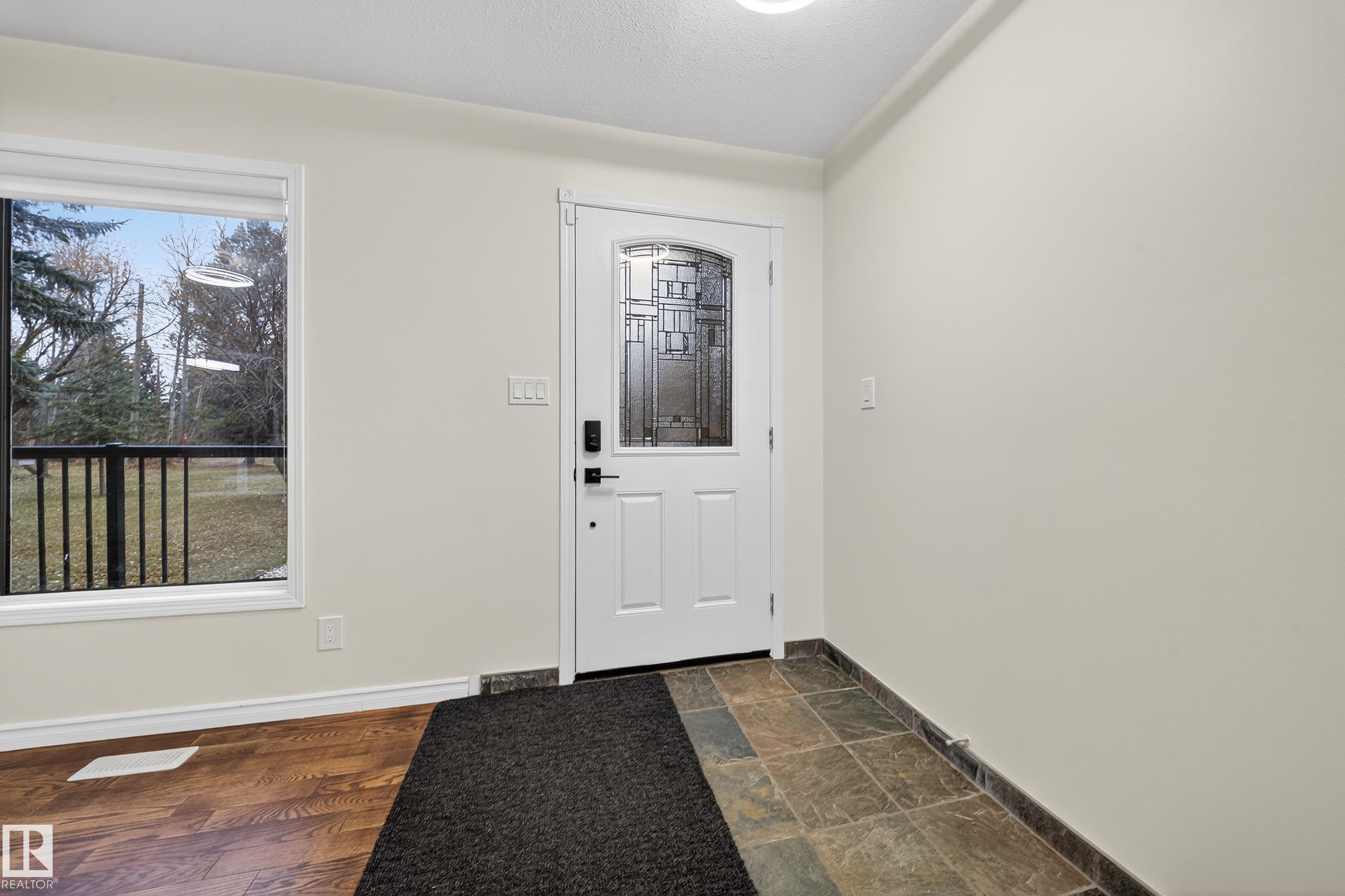 Photo 9 at 37 - 51528 Rge Road 262, Sunset View Acres, Rural Parkland County