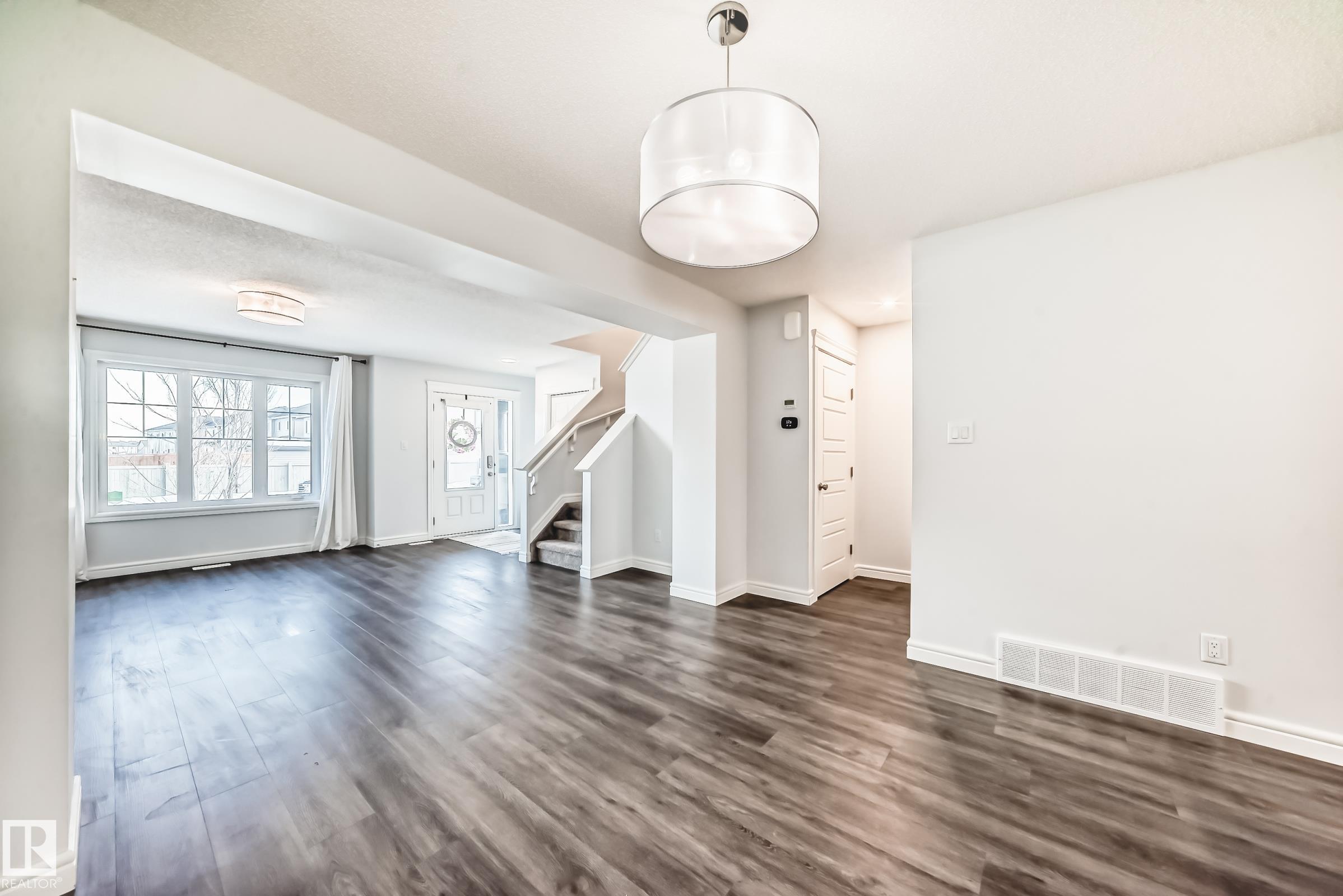 Photo 11 at 69 Copperhaven Drive, Copperhaven, Spruce Grove