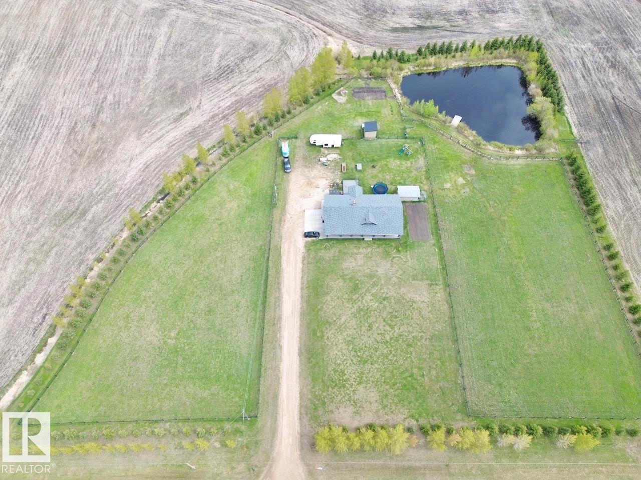 Photo 13 at 57317 Range Road 254, None, Rural Sturgeon County