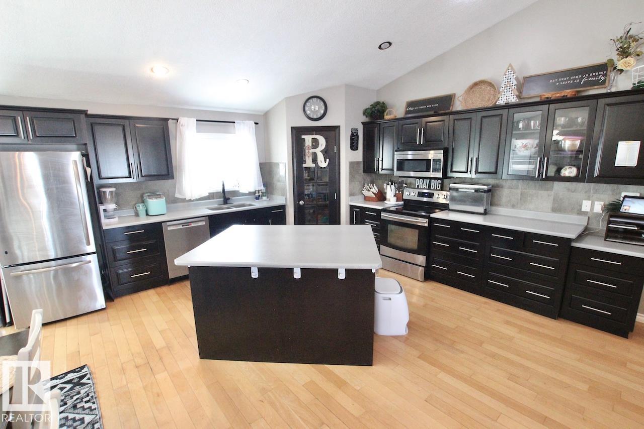 Photo 22 at 57317 Range Road 254, None, Rural Sturgeon County