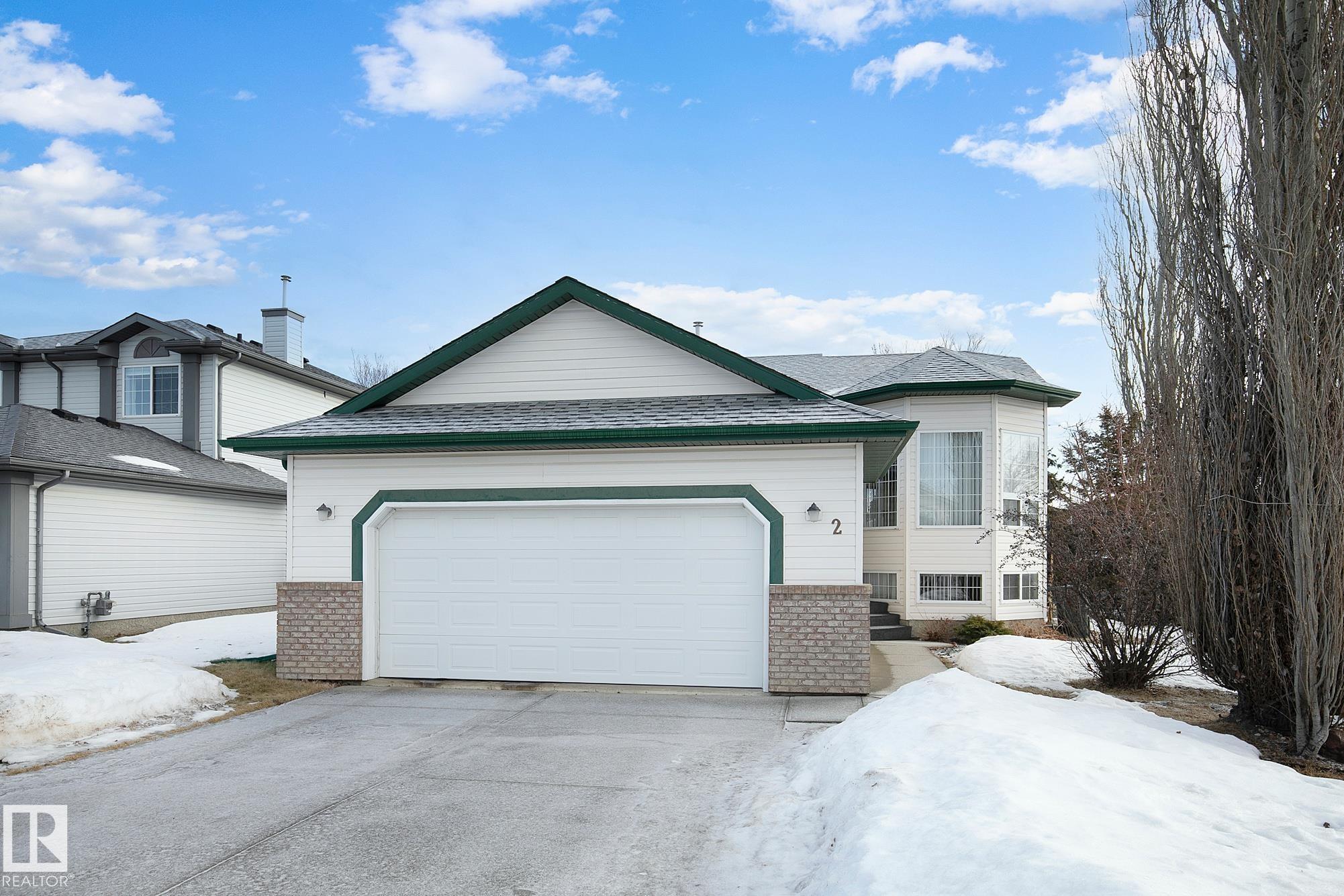 2 Creekside Way, Aspen Glen, Spruce Grove