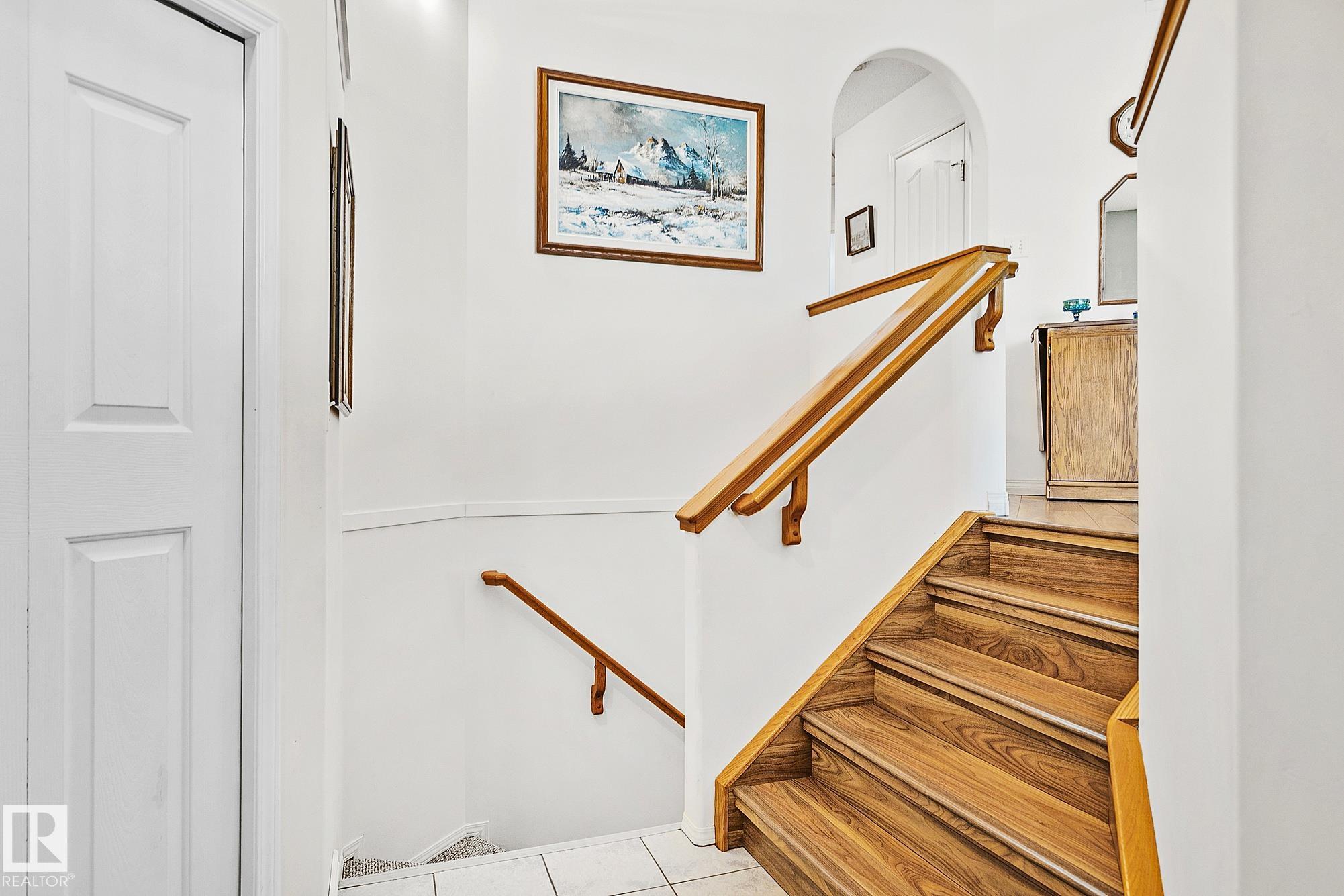 2 Creekside Way, Aspen Glen, Spruce Grove