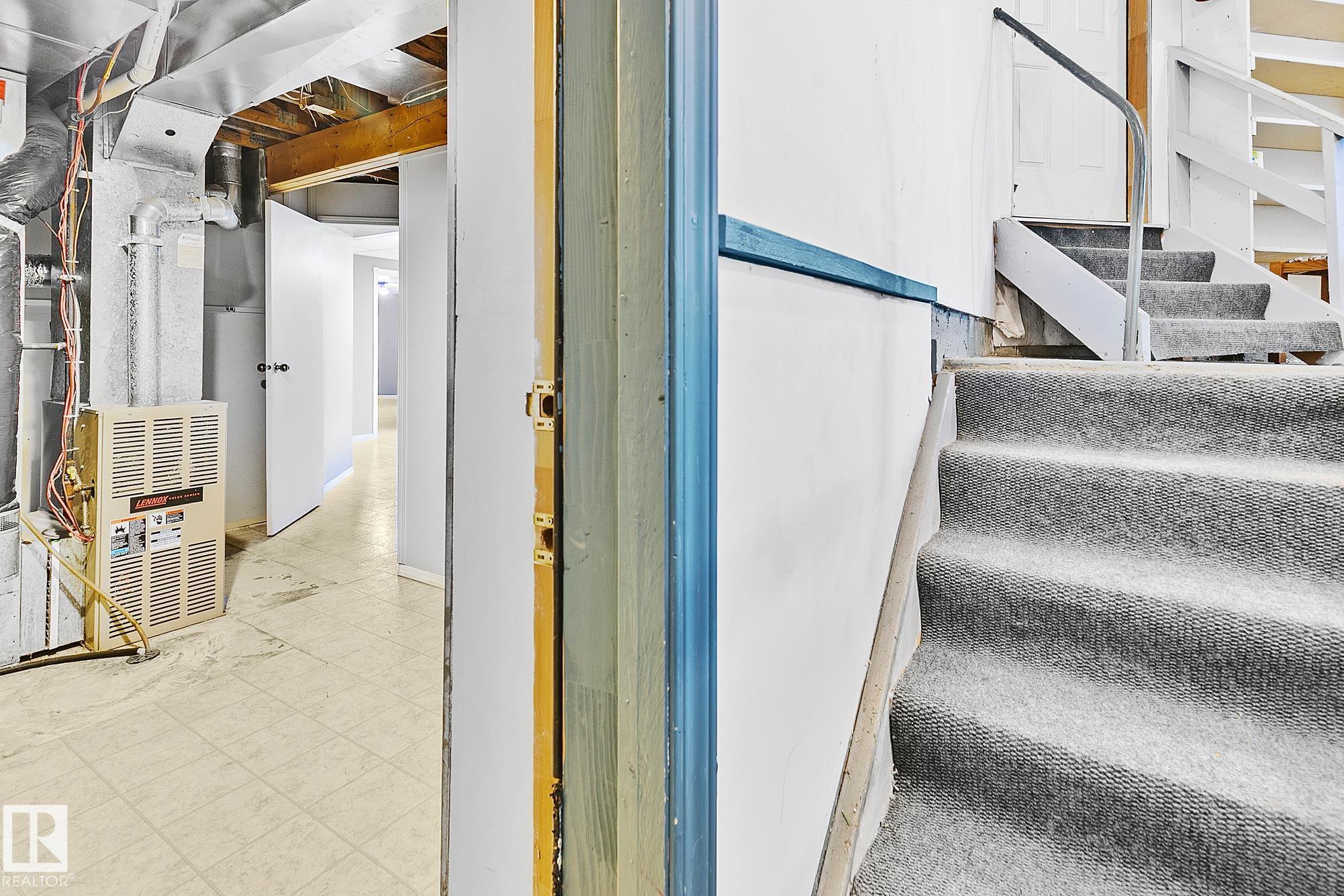 Photo 48 at 2 Creekside Way, Aspen Glen, Spruce Grove