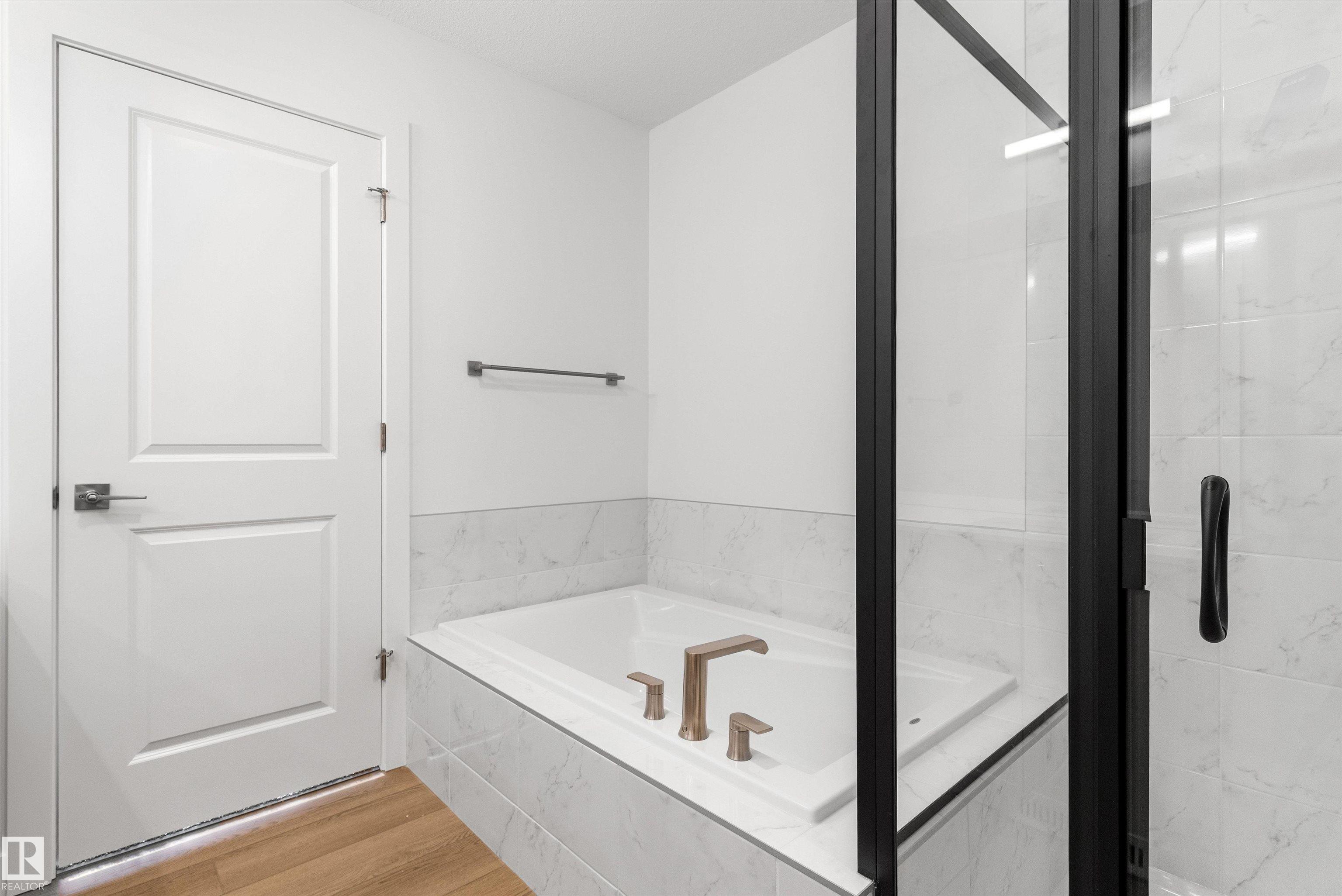 Photo 29 at 18927 28 Avenue NW, The Uplands, Edmonton