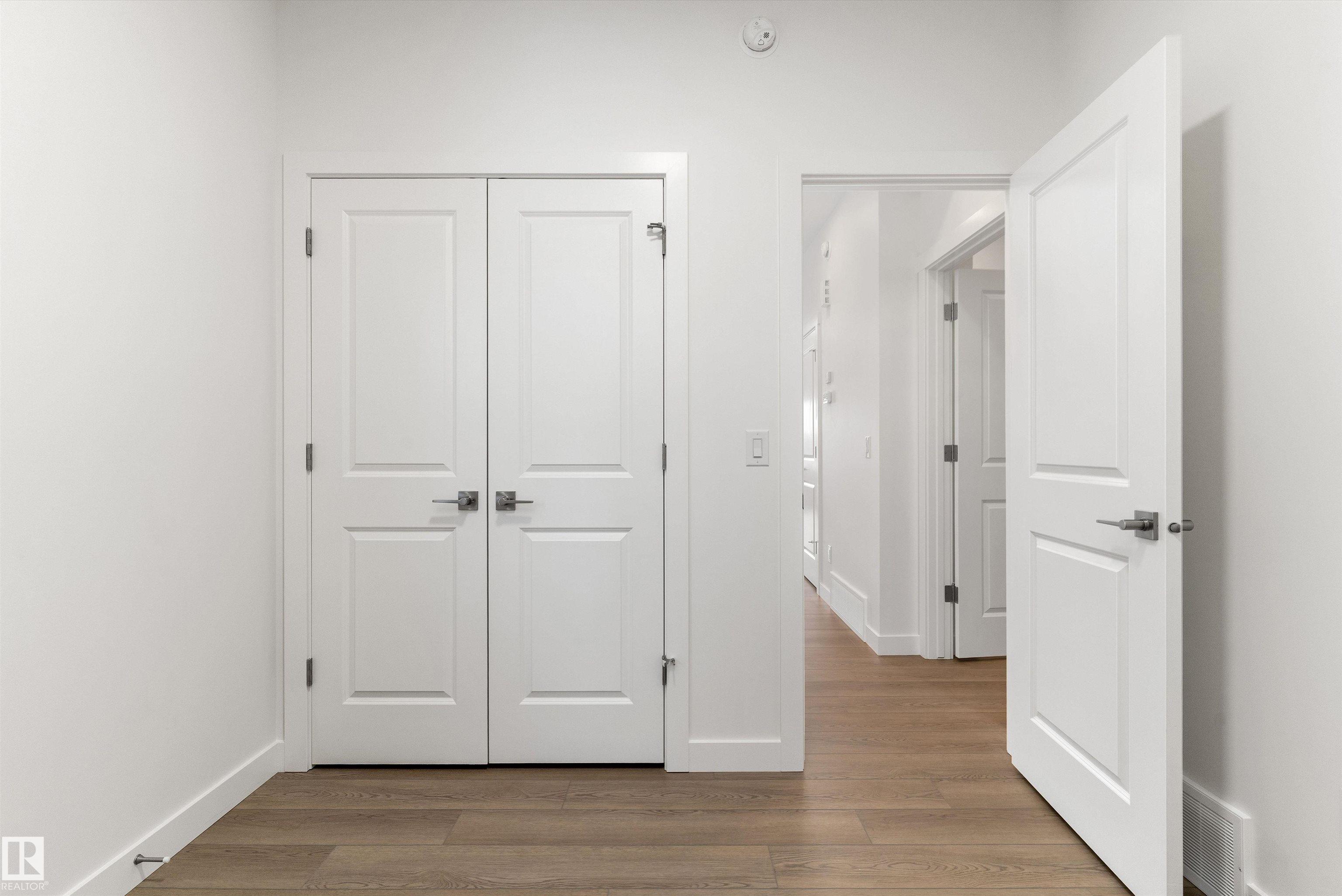 18927 28 Avenue NW, The Uplands, Edmonton