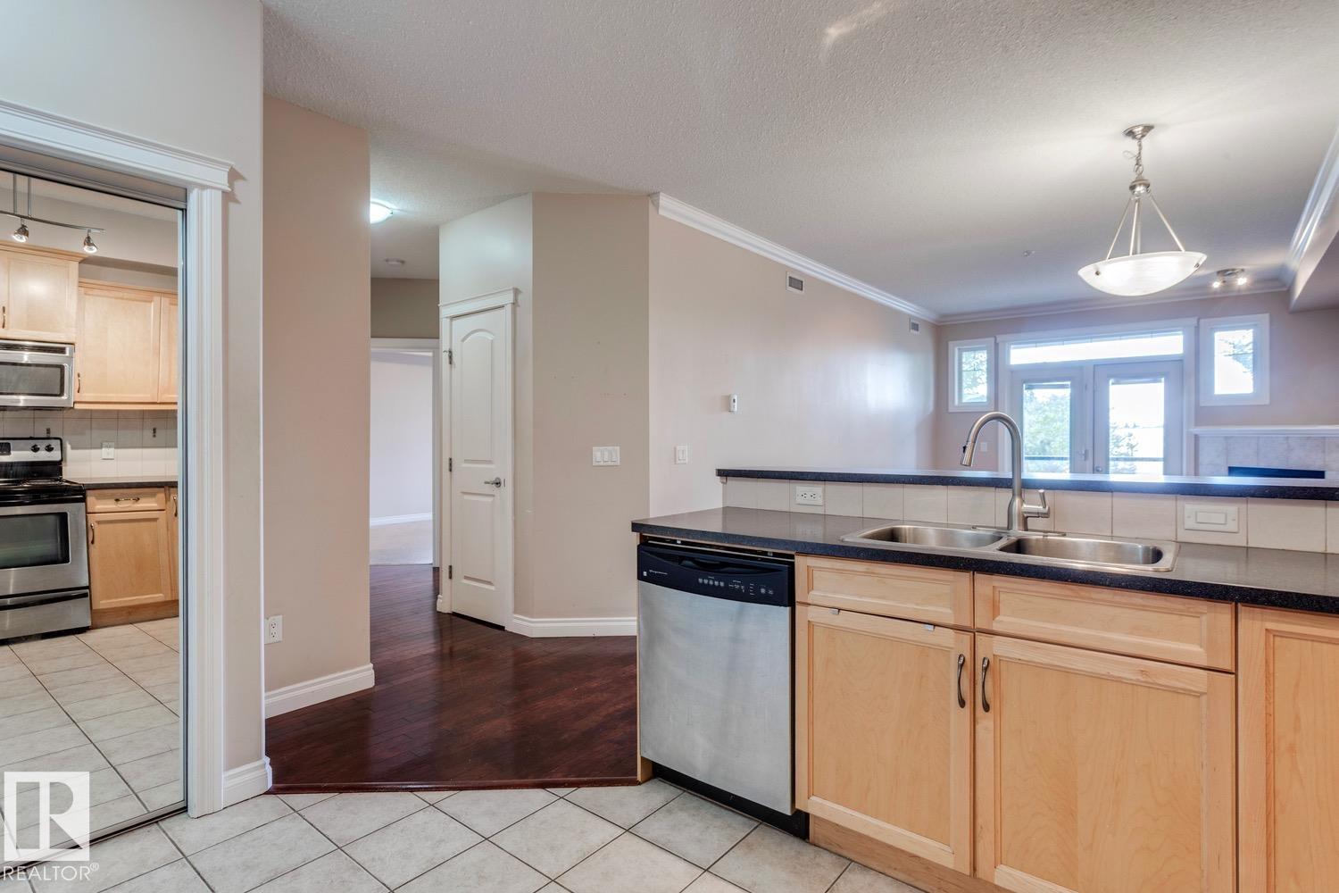 Picture for #212 12408 15 AV SW