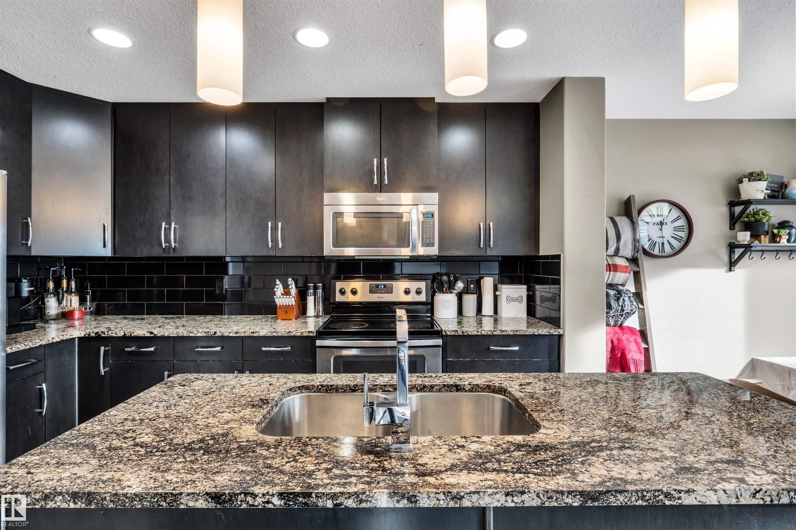 Picture for 615 40 AV NW NW