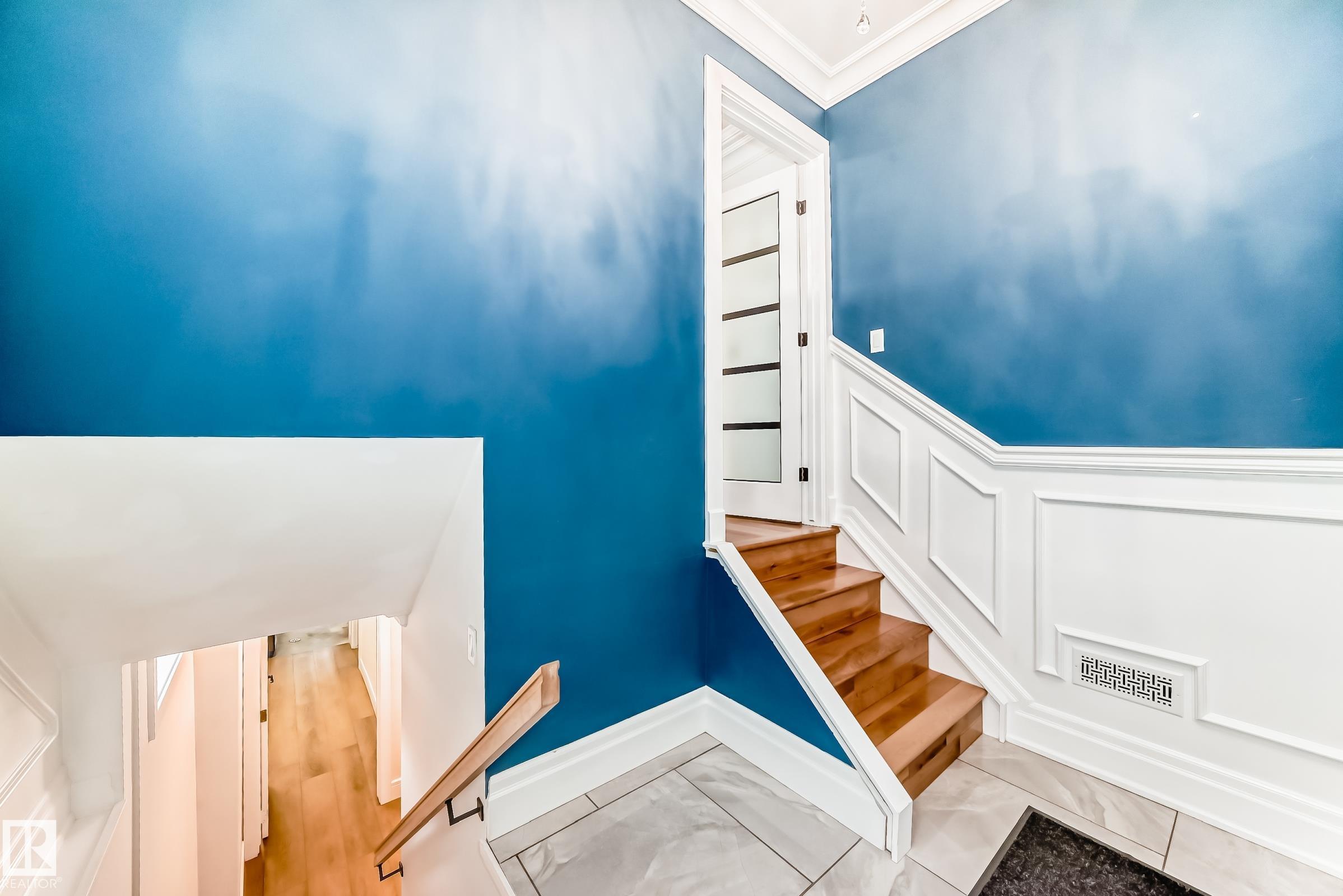 Photo 37 at 18 Morgan Crescent, Mission, St. Albert