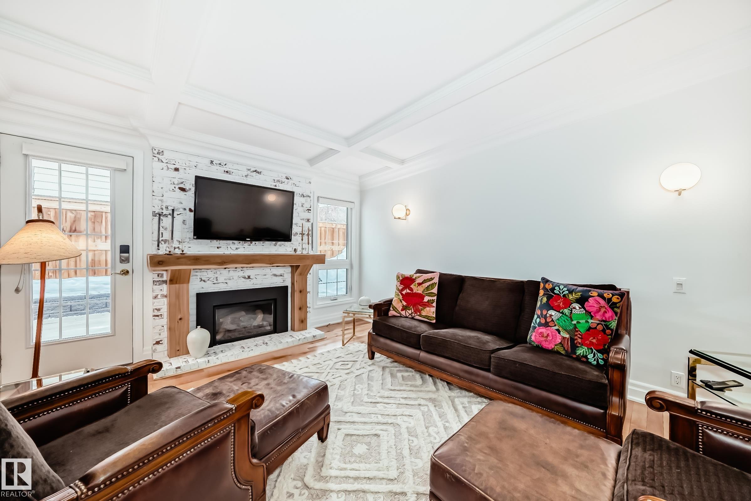 Photo 8 at 18 Morgan Crescent, Mission, St. Albert