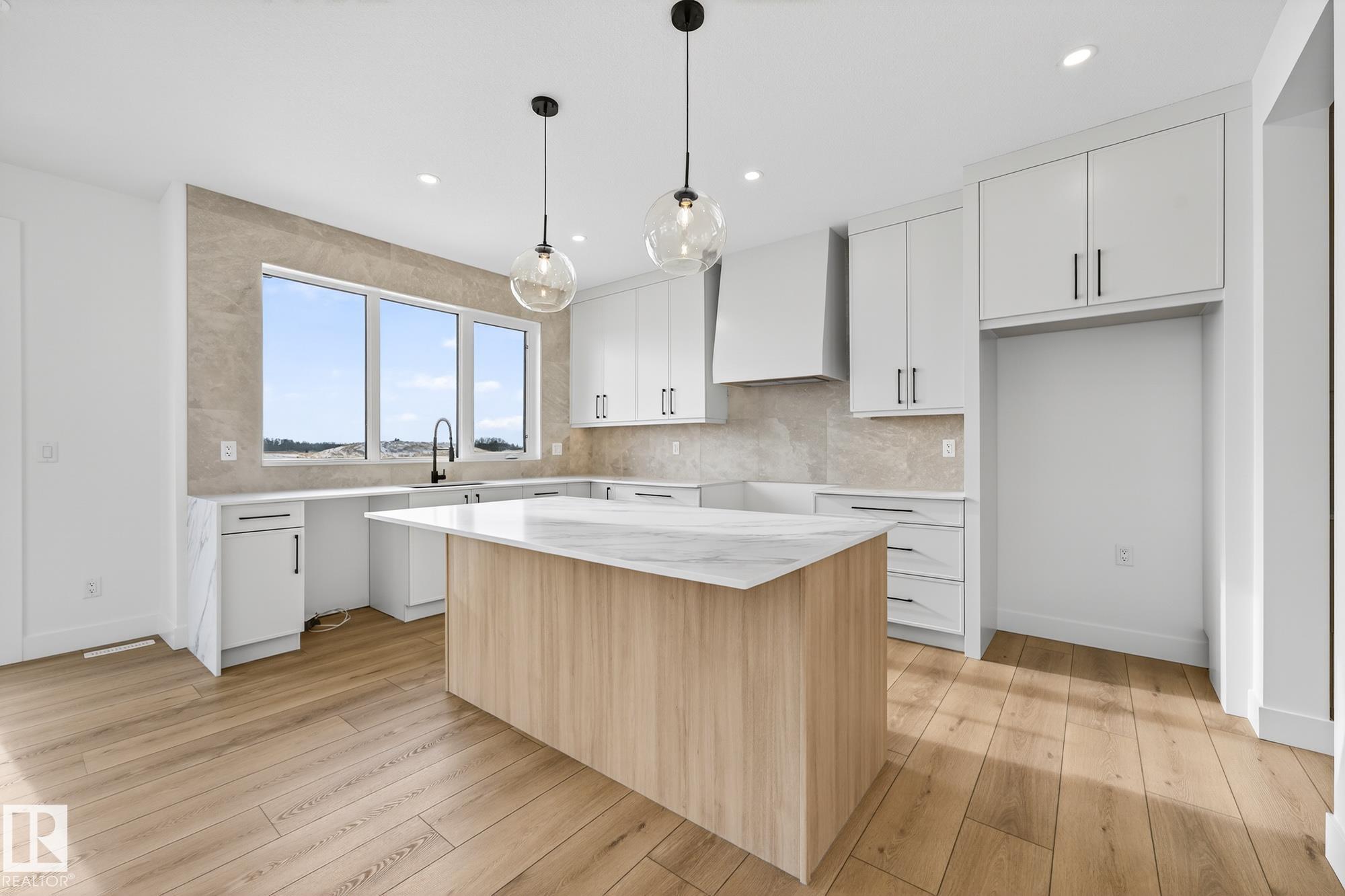 Photo 16 at 4005 40 Avenue, Azur, Beaumont