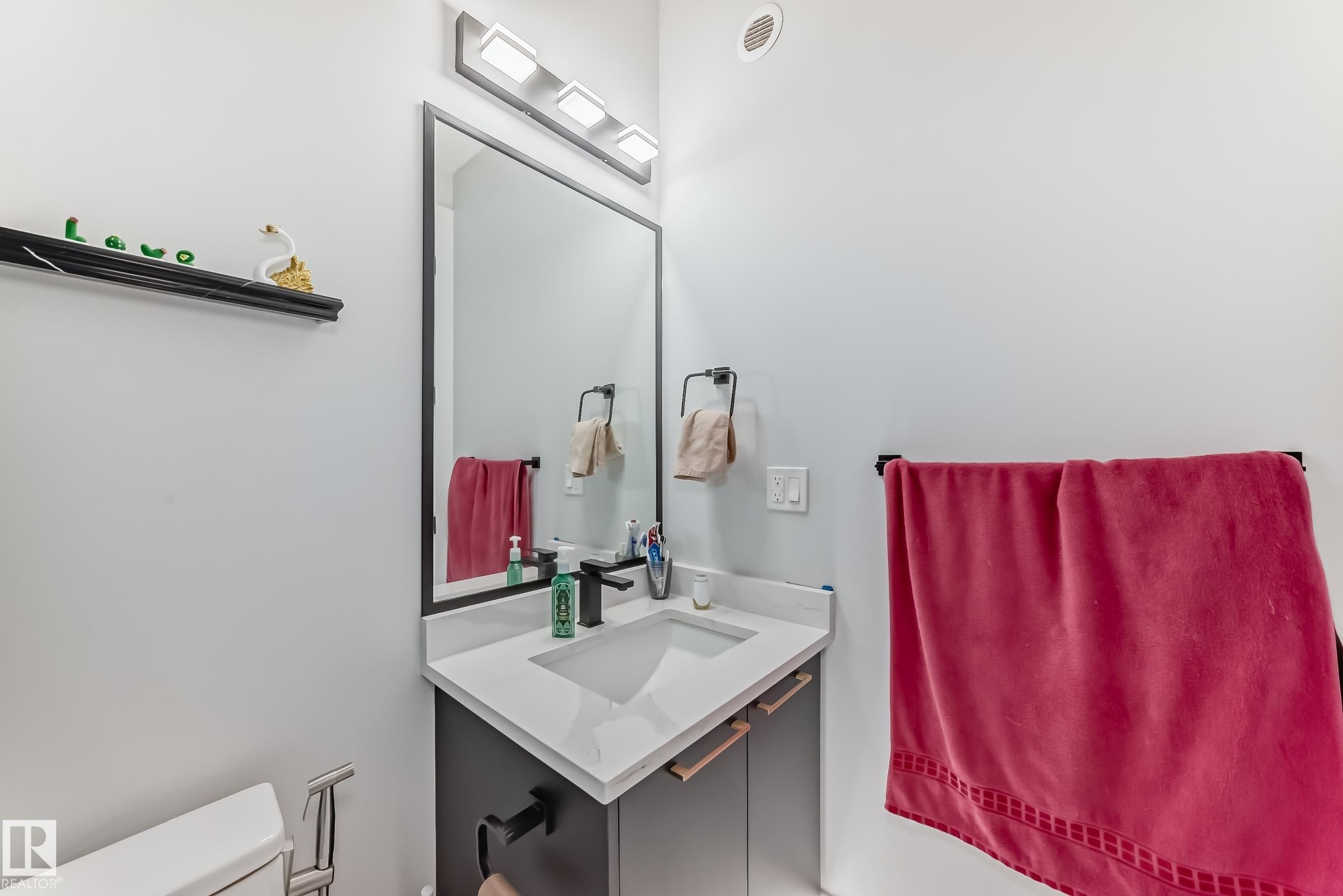 Photo 23 at 17112 68 Street NW, Schonsee, Edmonton