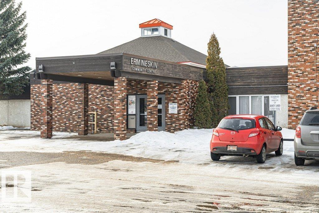 Photo 35 at 3010 108 Street NW, Steinhauer, Edmonton