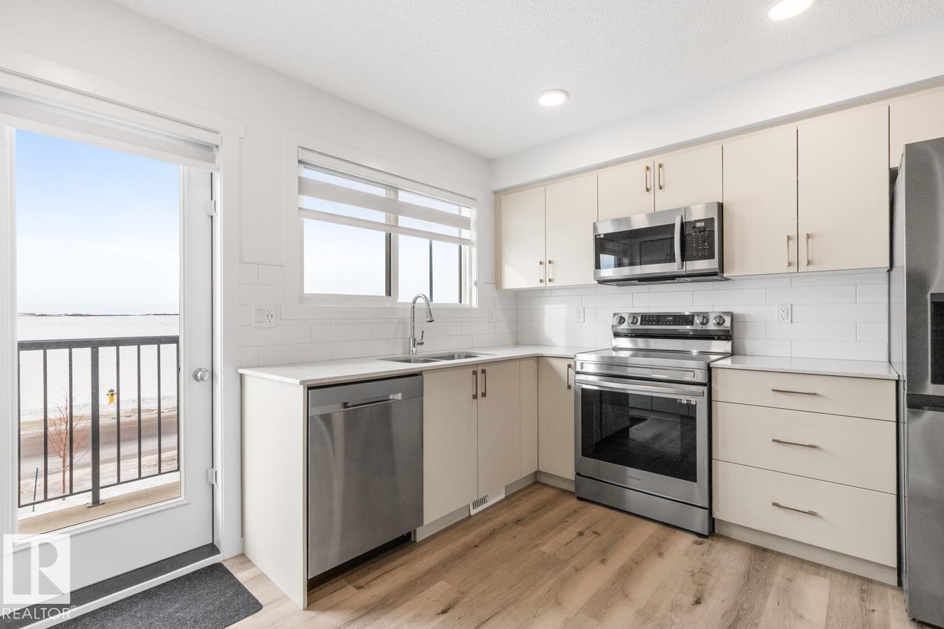 2057 192 ST NW, Edmonton - 3 bedroom Residential Attached for sale