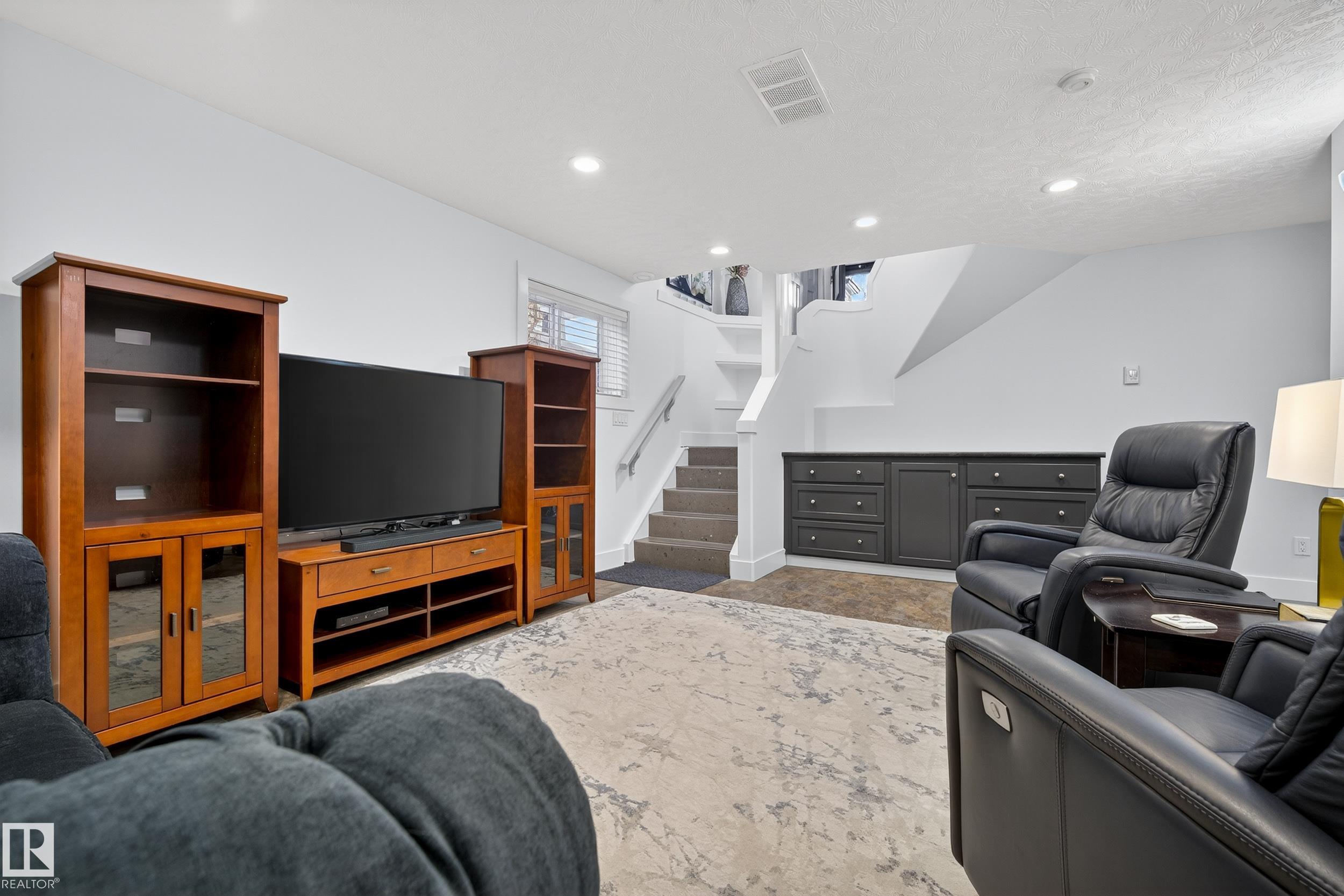 Photo 40 at 142 Highgrove Tc, Heritage Hills, Sherwood Park