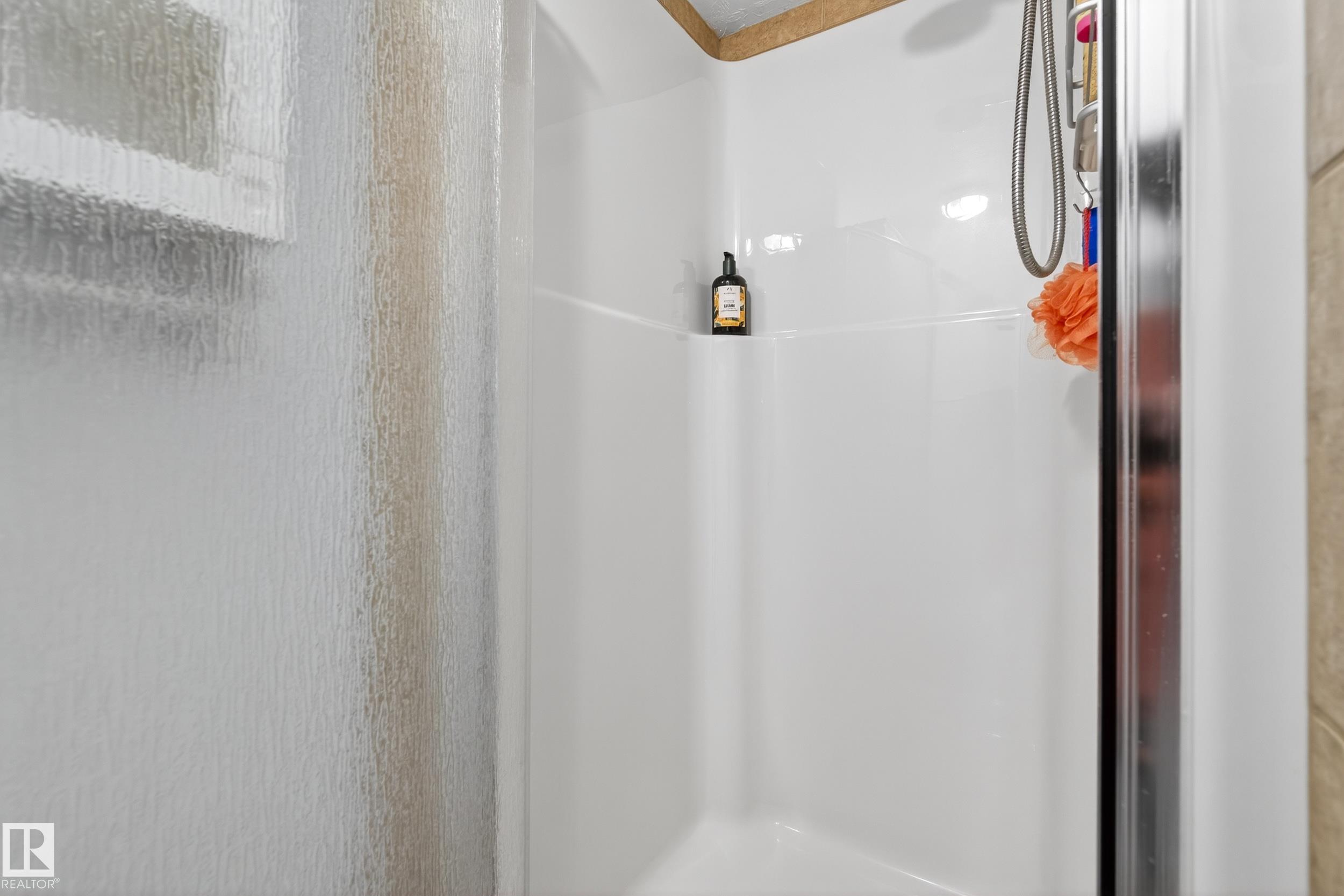 Photo 46 at 142 Highgrove Tc, Heritage Hills, Sherwood Park