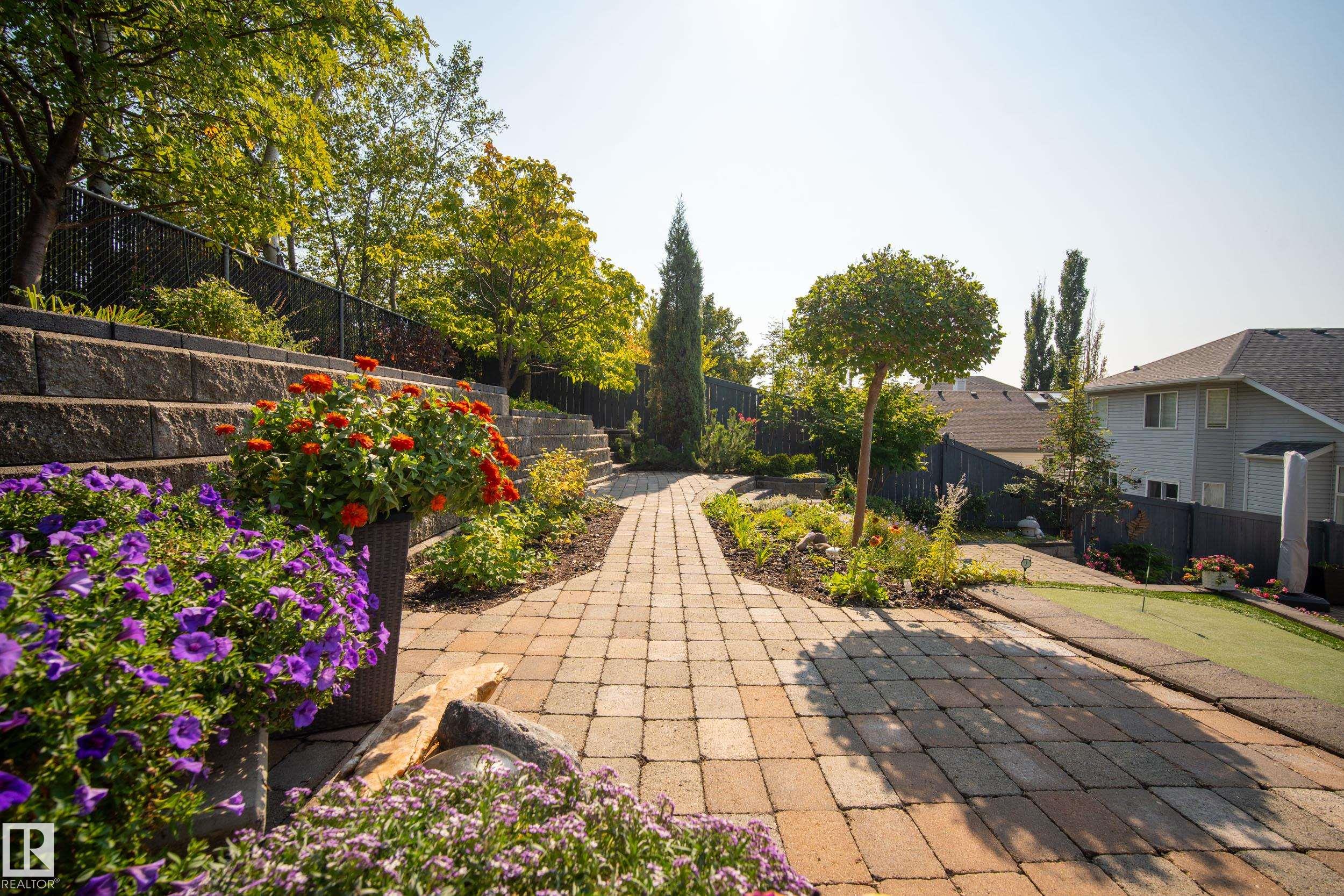 Photo 53 at 142 Highgrove Tc, Heritage Hills, Sherwood Park