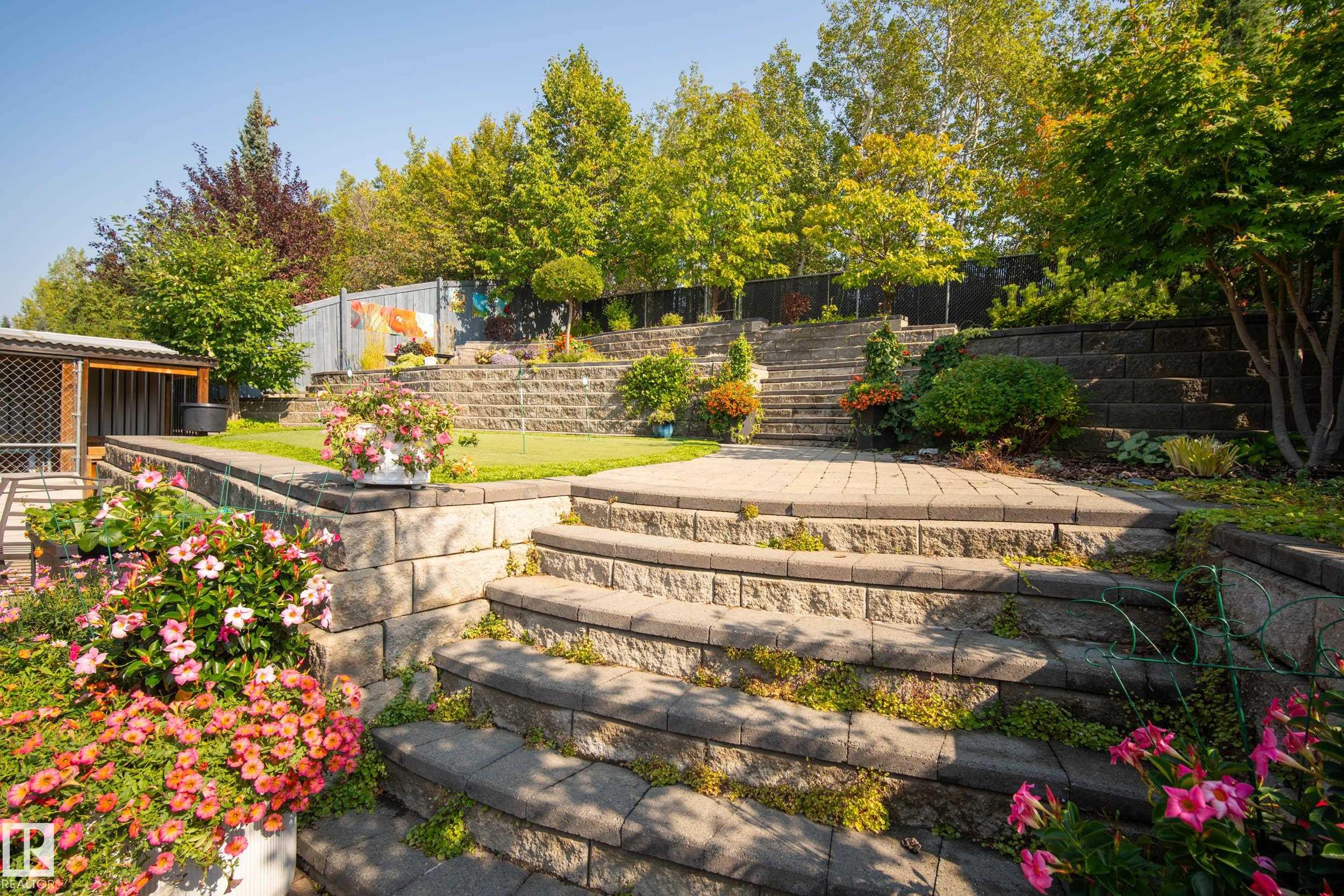 Photo 55 at 142 Highgrove Tc, Heritage Hills, Sherwood Park