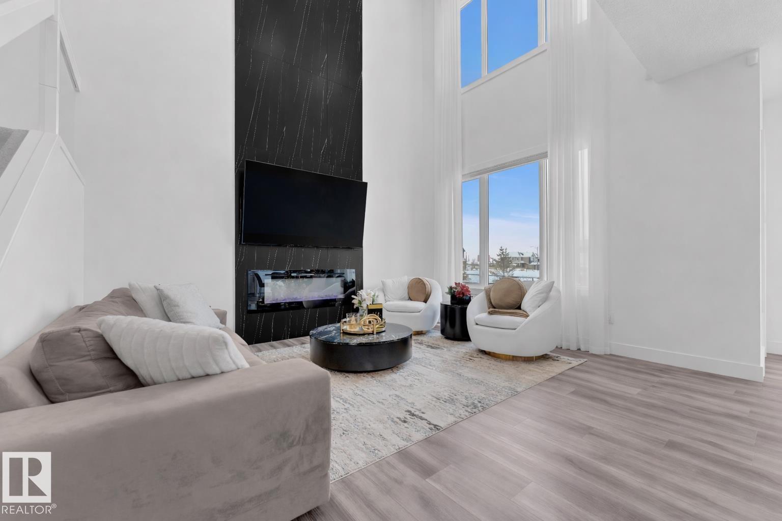 Photo 8 at 21024 128 Avenue NW, Trumpeter Area, Edmonton