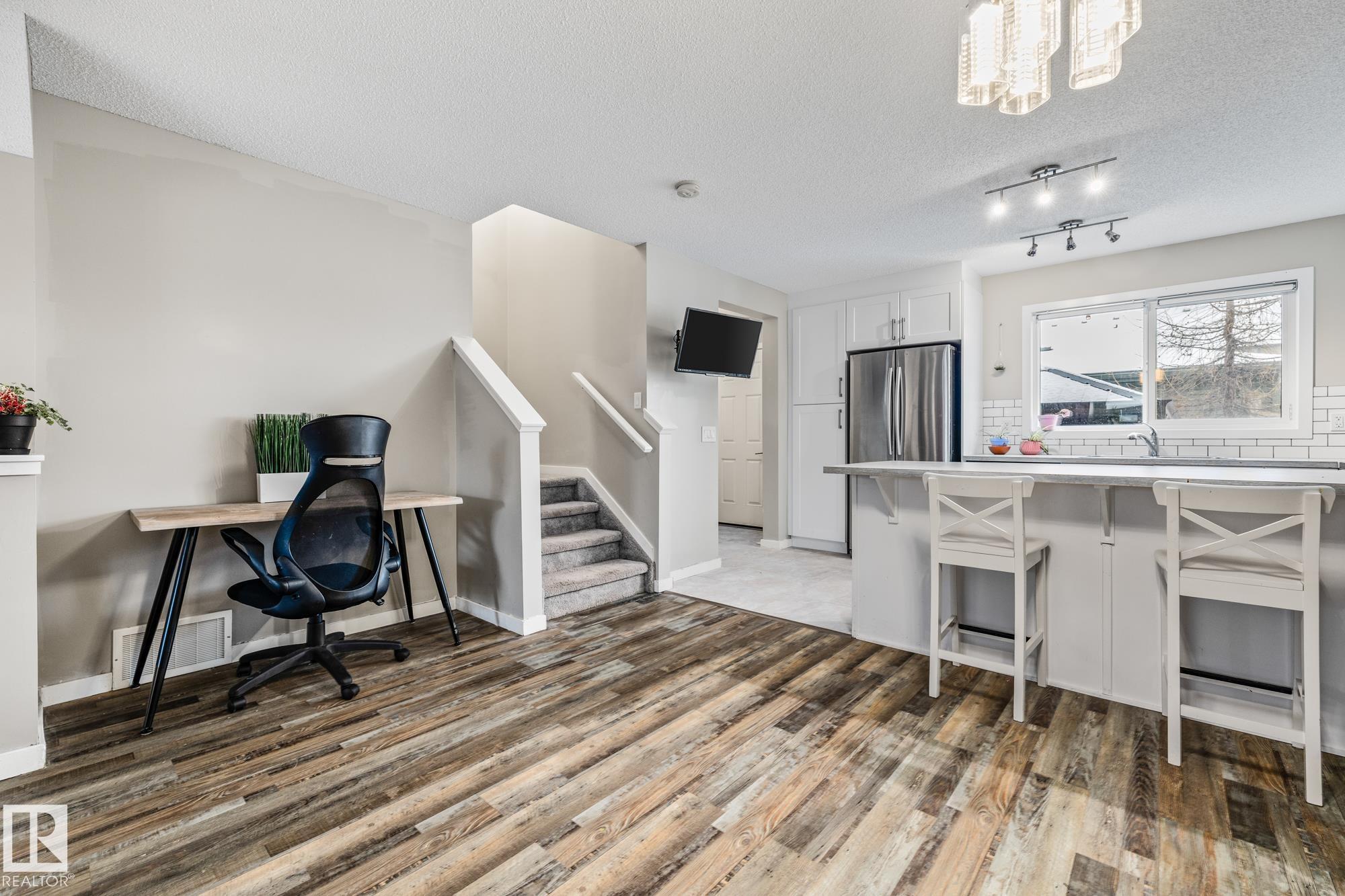 Photo 15 at 384 Charlesworth Drive SW, Charlesworth, Edmonton