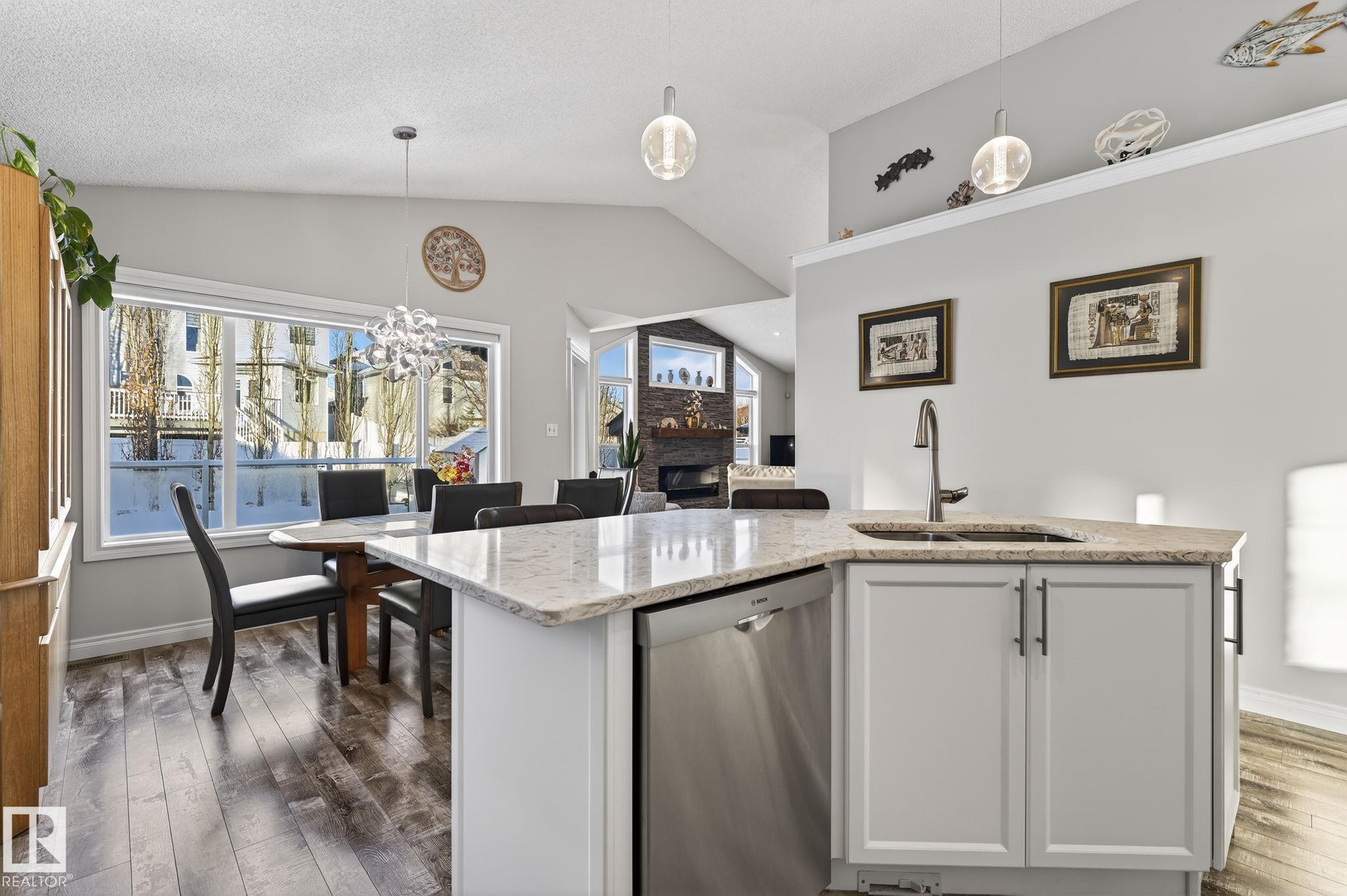 Photo 7 at 15424 43 Street NW, Brintnell, Edmonton