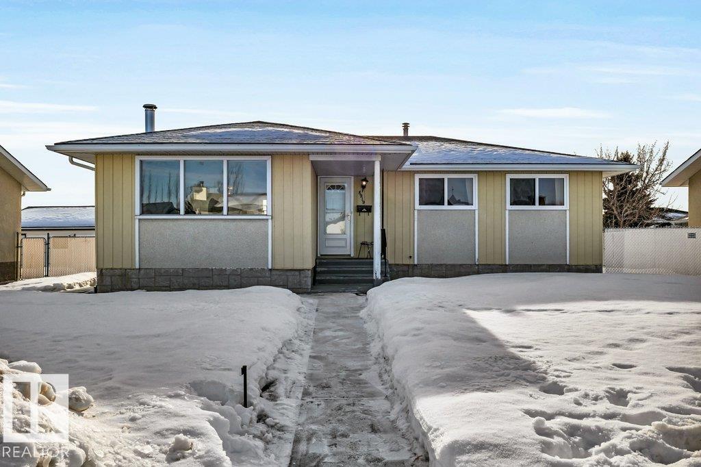 8919 152a Avenue NW, Evansdale, Edmonton 2