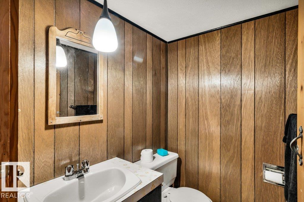 Photo 28 at 8919 152a Avenue NW, Evansdale, Edmonton