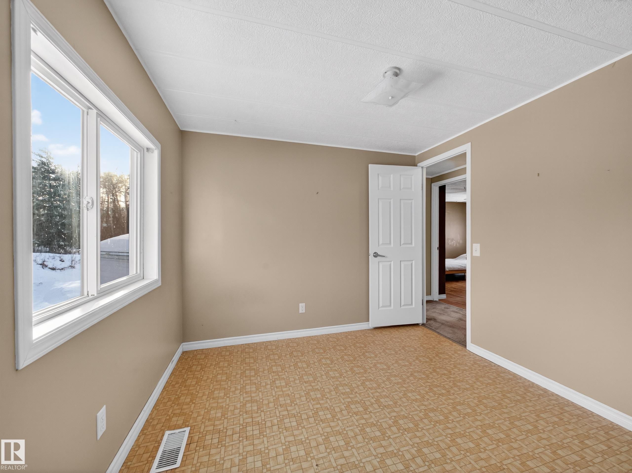 Photo 19 at 1 - 57018 Rge Road 233, Dream Nook, Rural Sturgeon County