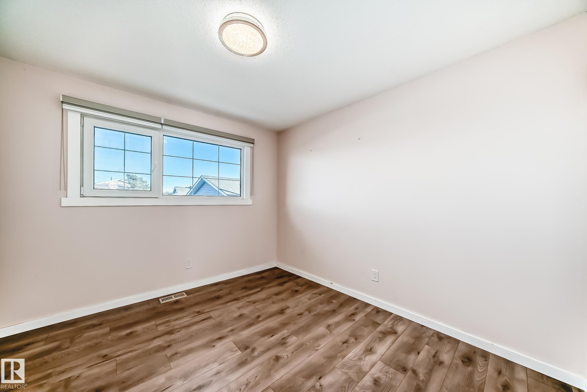 Photo 22 at 3426 135a Avenue NW, Belmont, Edmonton