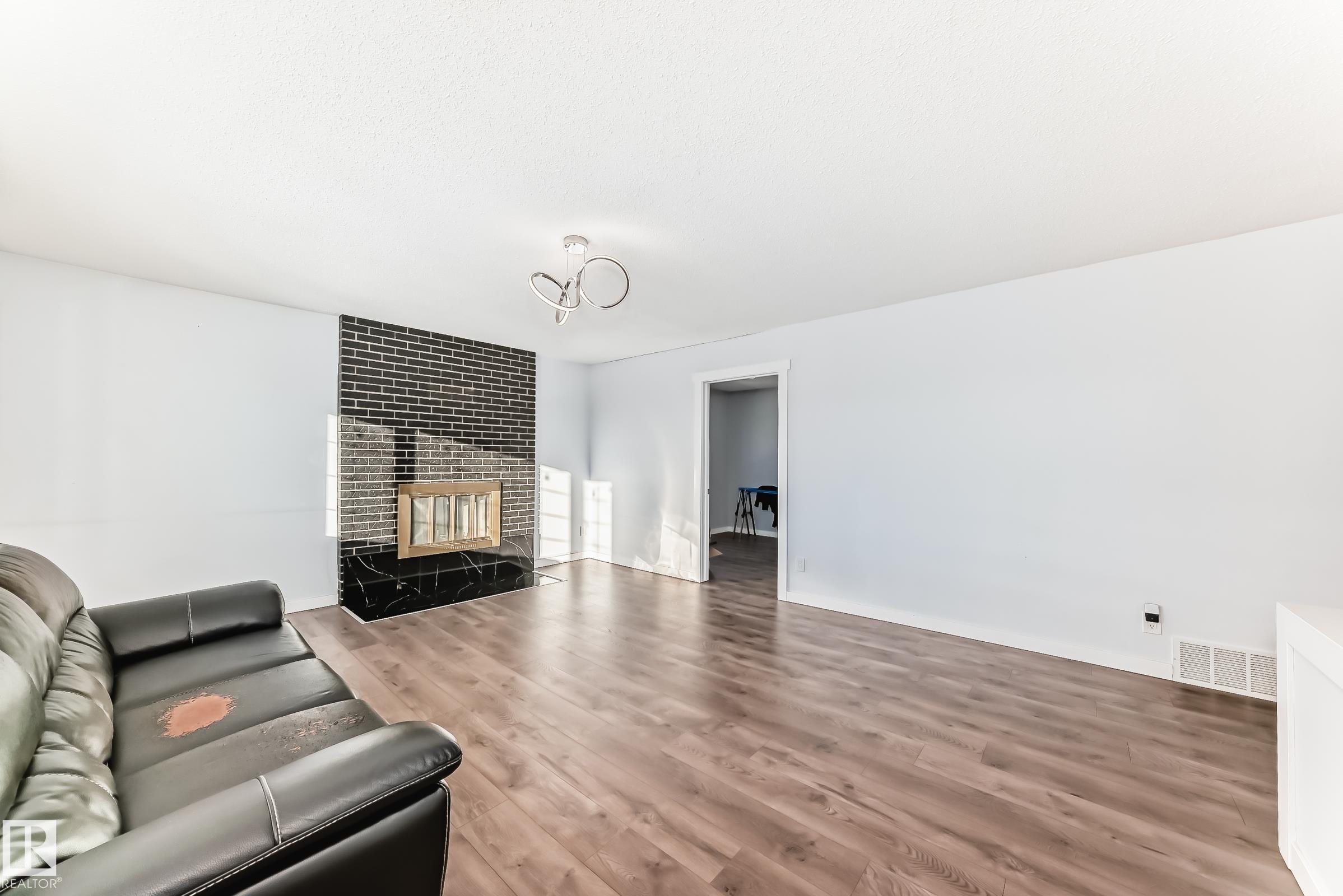 Photo 7 at 3426 135a Avenue NW, Belmont, Edmonton