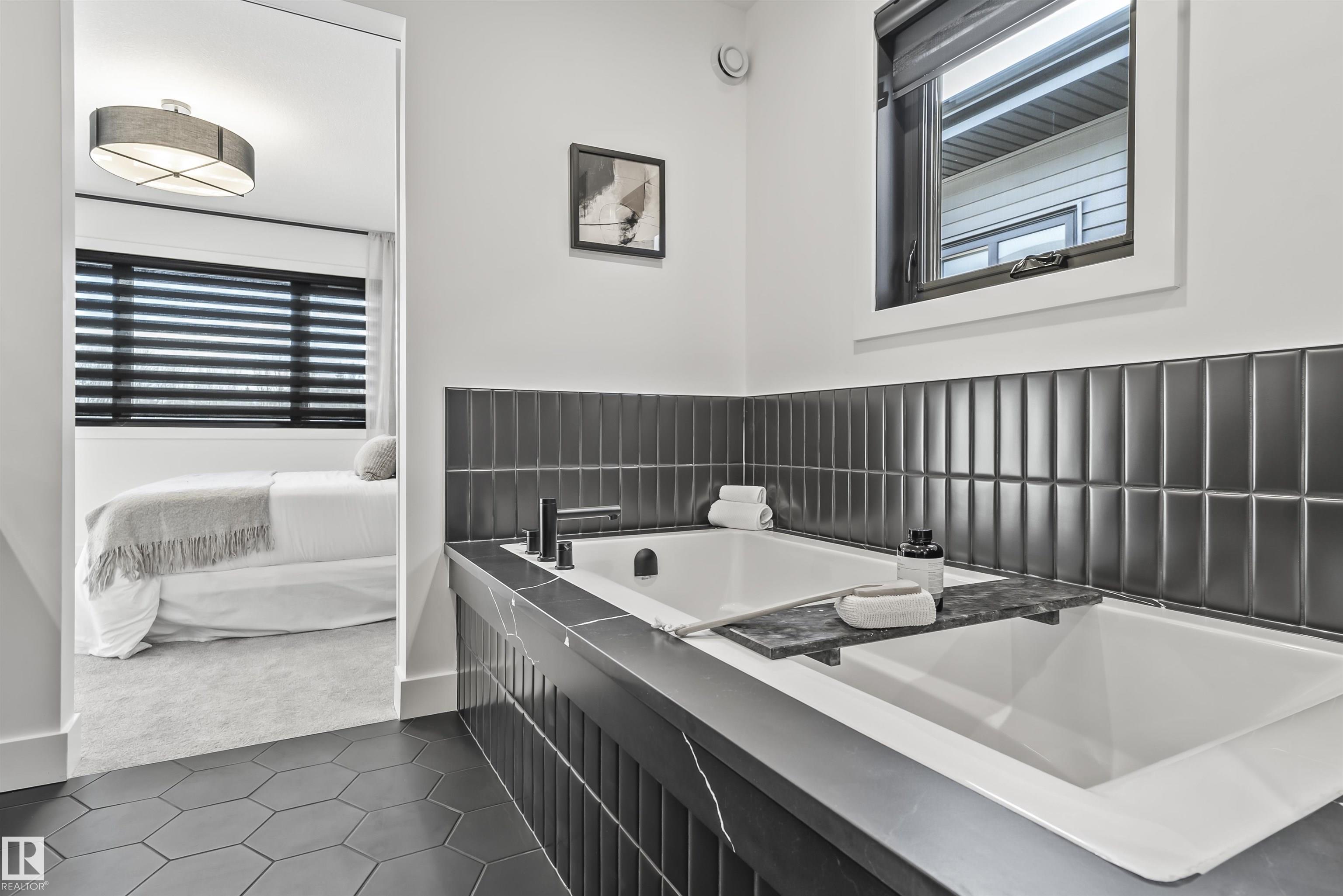 Photo 36 at 68 Fenwyck Boulevard, Fenwyck, Spruce Grove